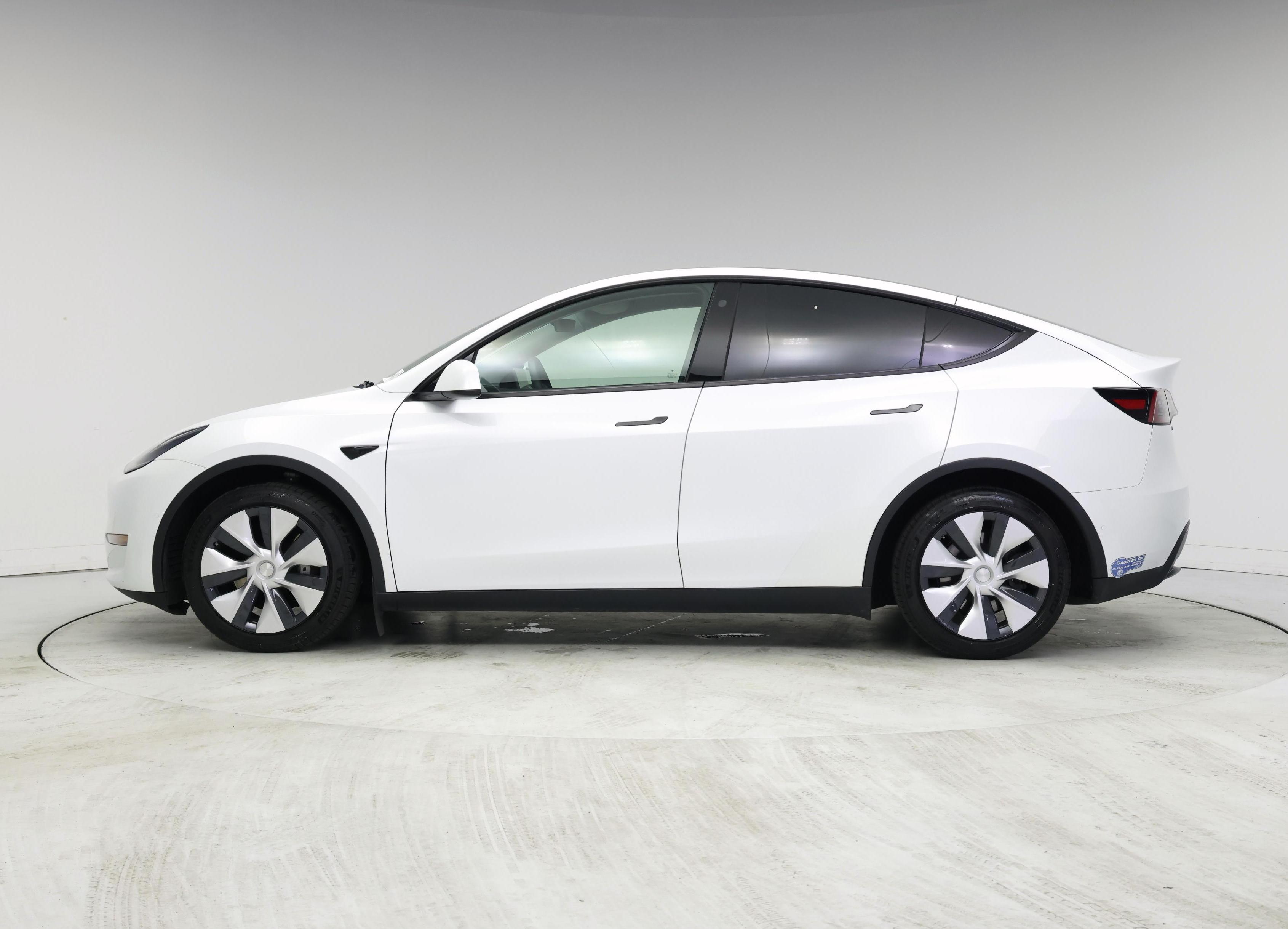 Thumbnail: 2021 Tesla Model Y - 3