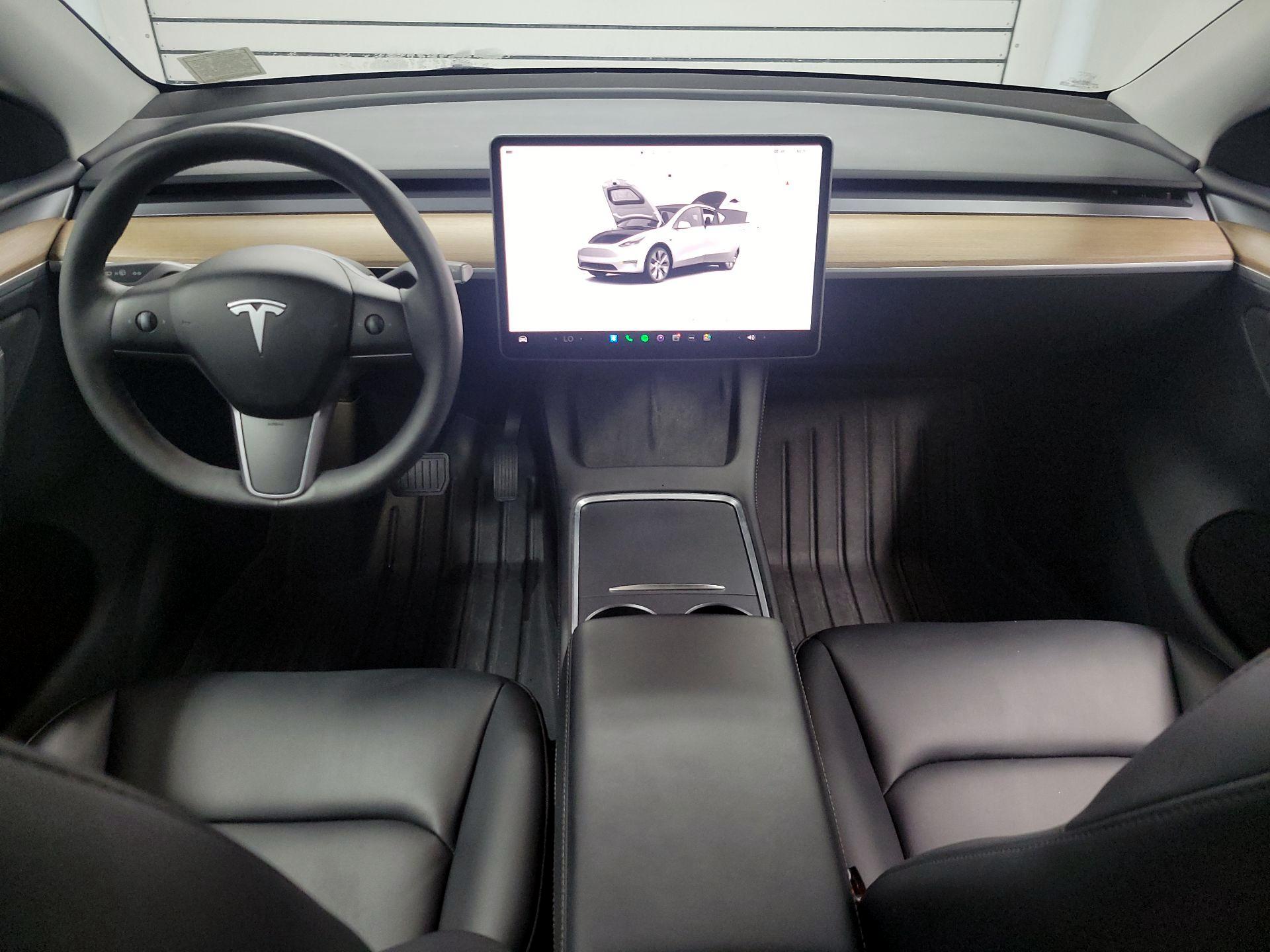 Thumbnail: 2023 Tesla Model Y - 9