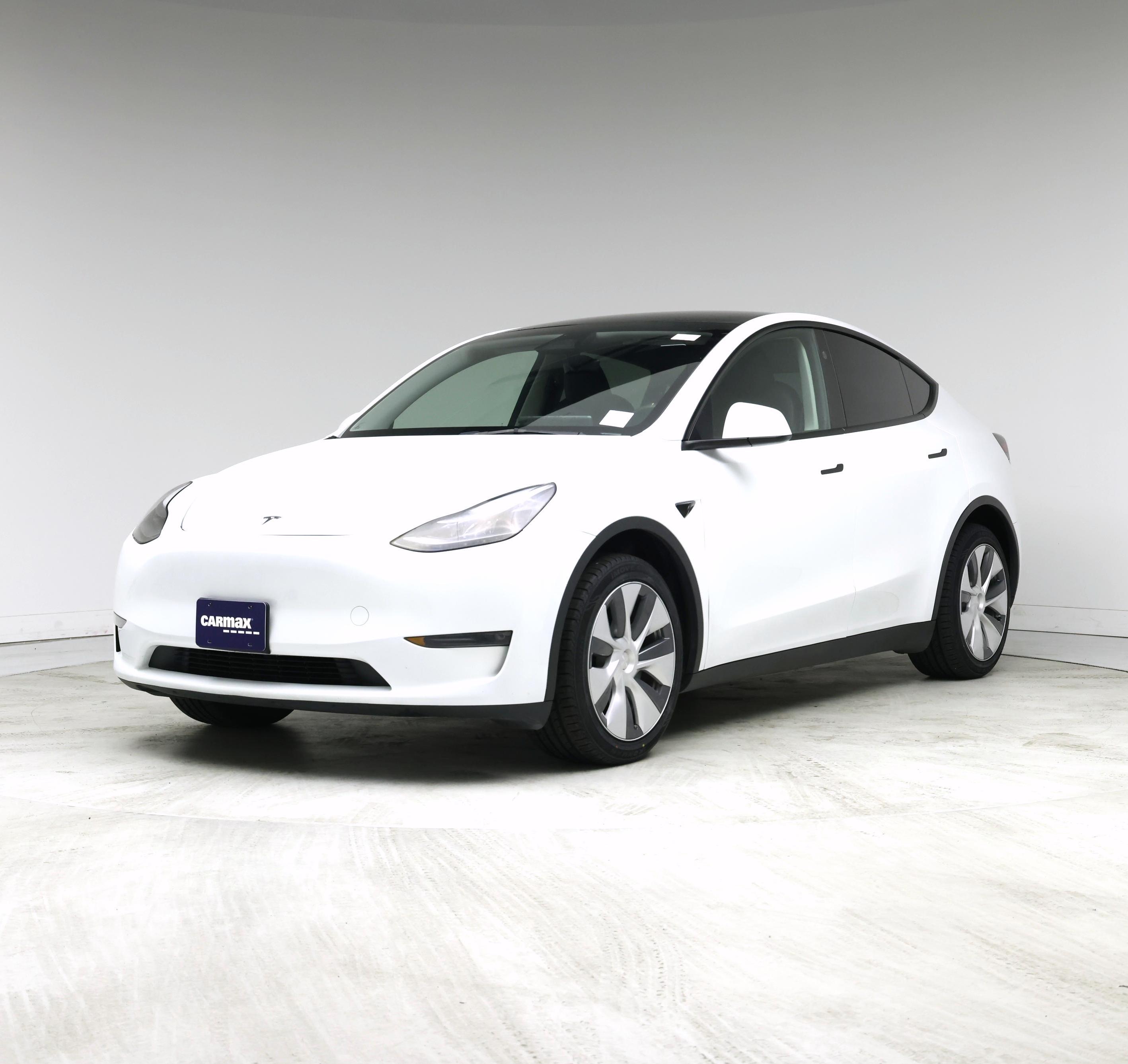 Thumbnail: 2023 Tesla Model Y - 4