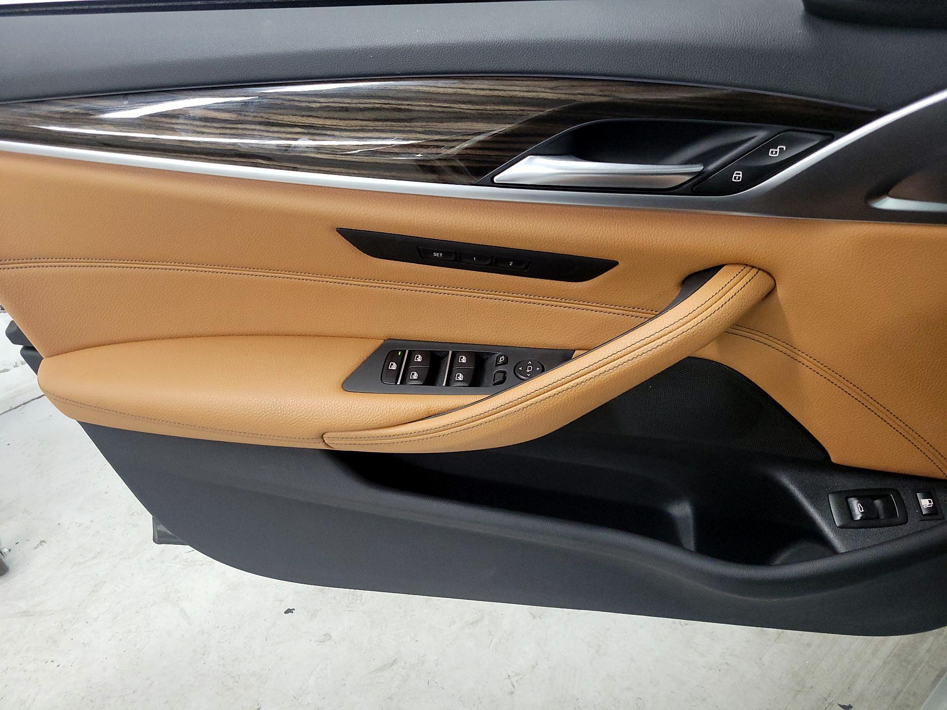 Thumbnail: 2019 BMW 5 Series - 12