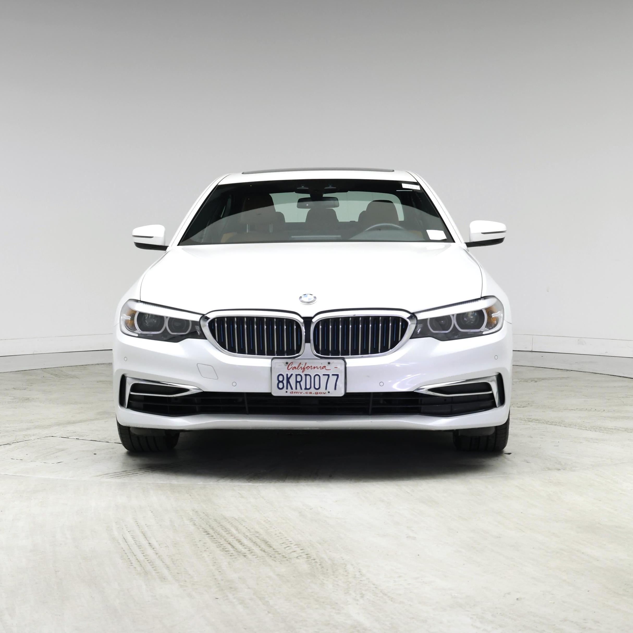 Thumbnail: 2019 BMW 5 Series - 5