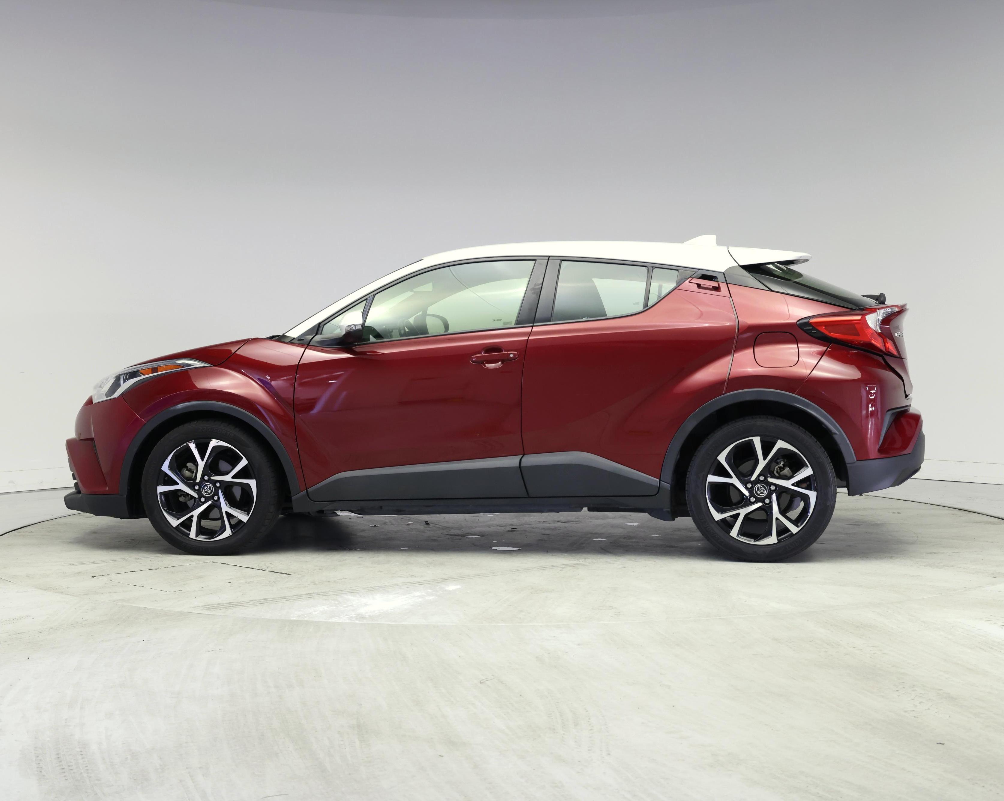 Thumbnail: 2018 Toyota C-HR - 3