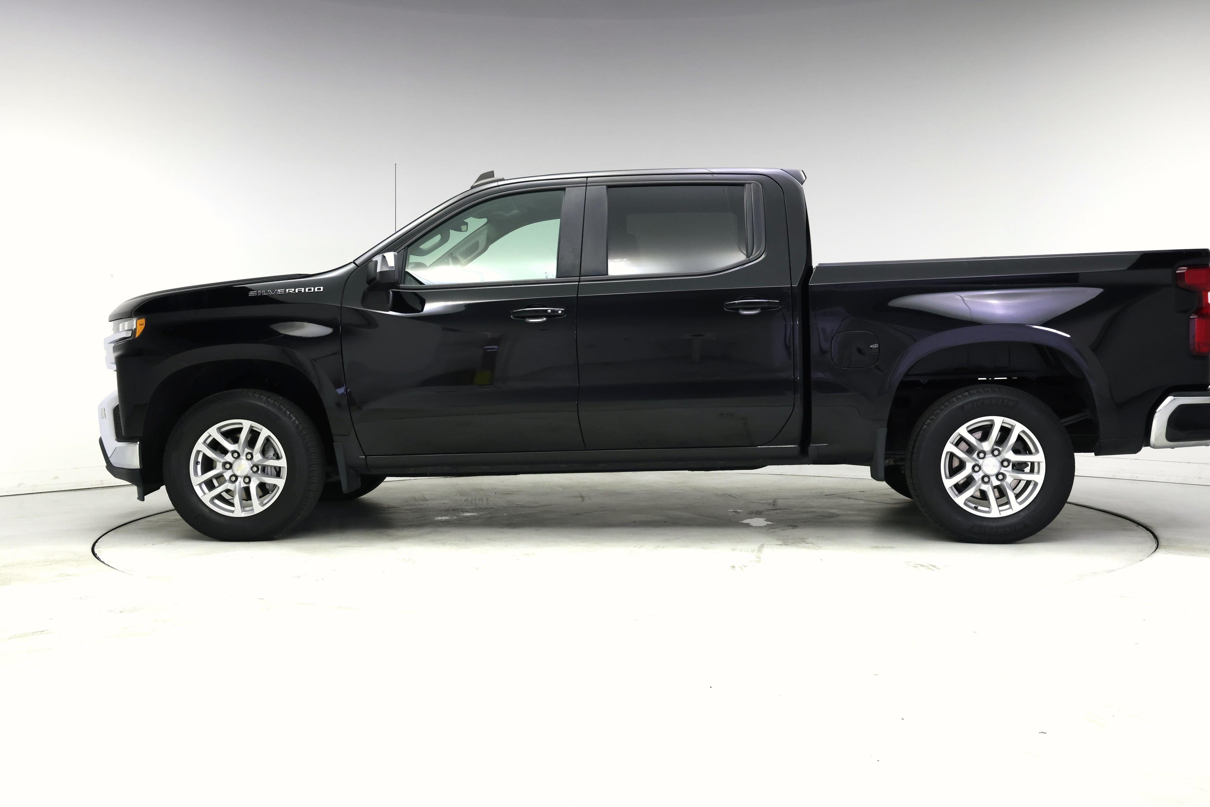 Thumbnail: 2021 Chevrolet Silverado 1500 - 3