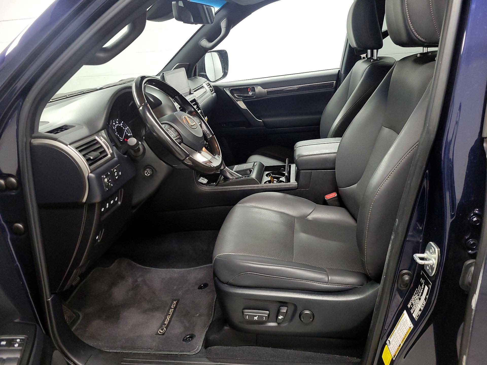 Thumbnail: 2022 Lexus GX - 11