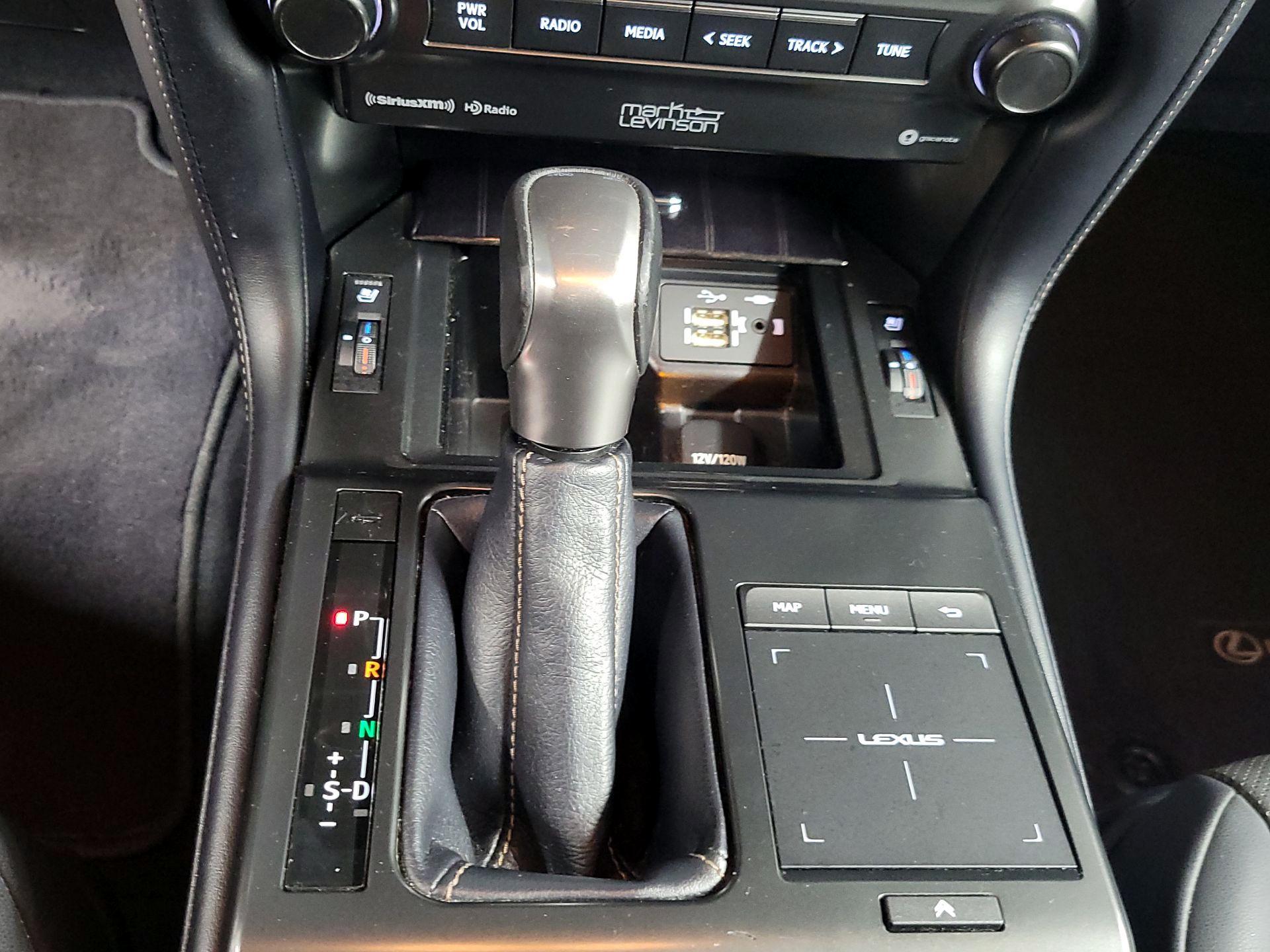 Thumbnail: 2022 Lexus GX - 17