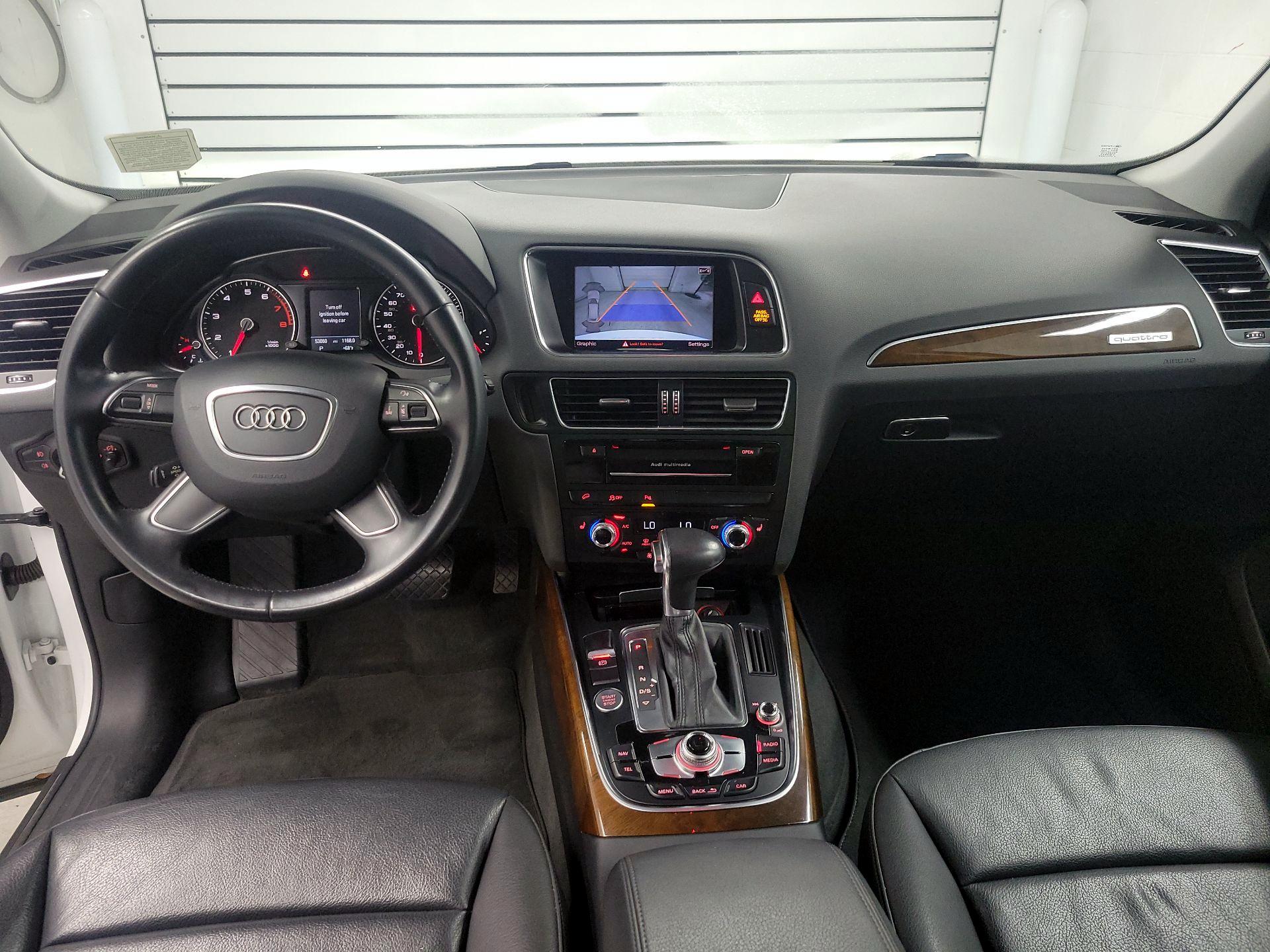 Thumbnail: 2015 Audi Q5 - 9