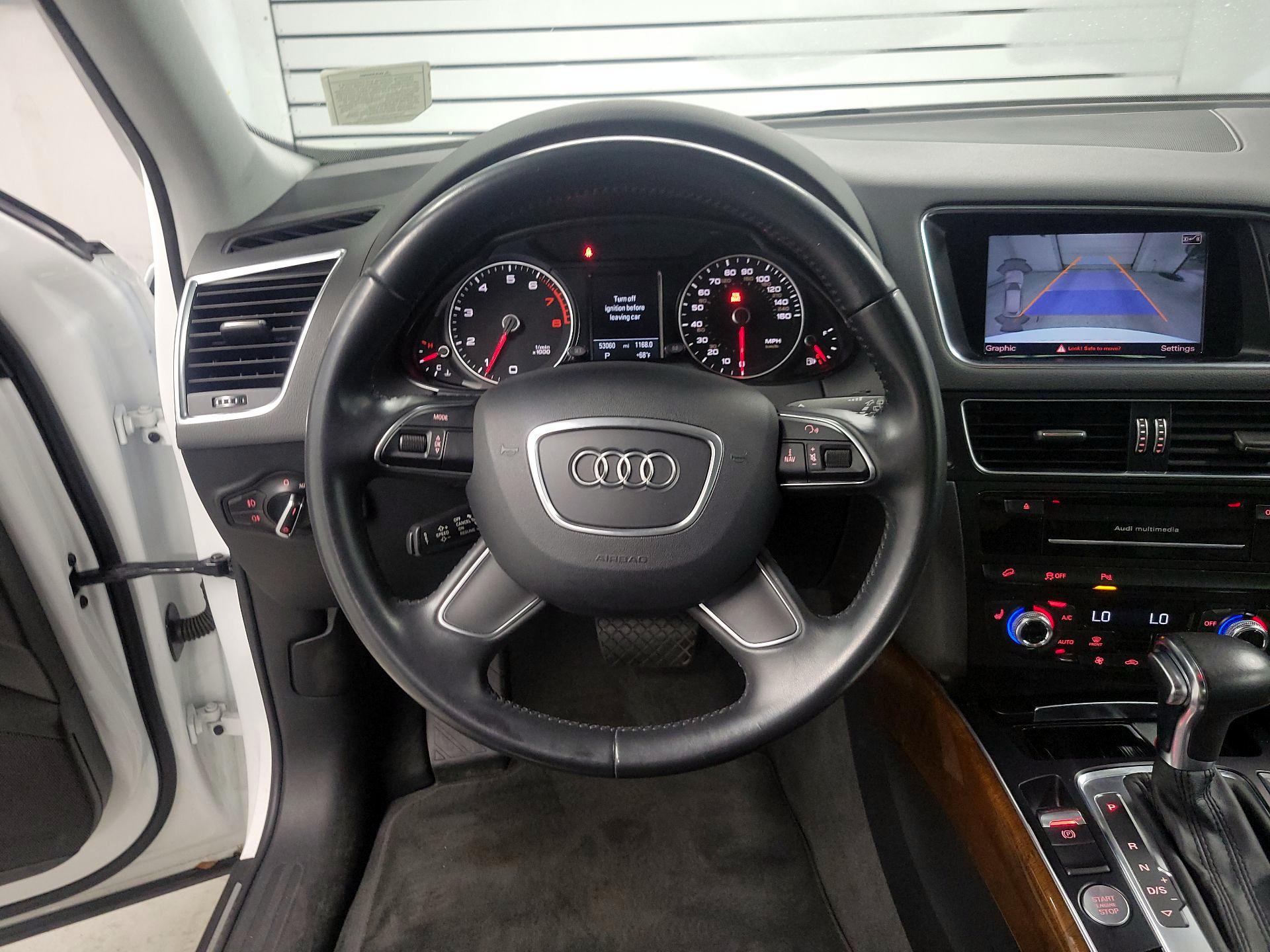 Thumbnail: 2015 Audi Q5 - 10