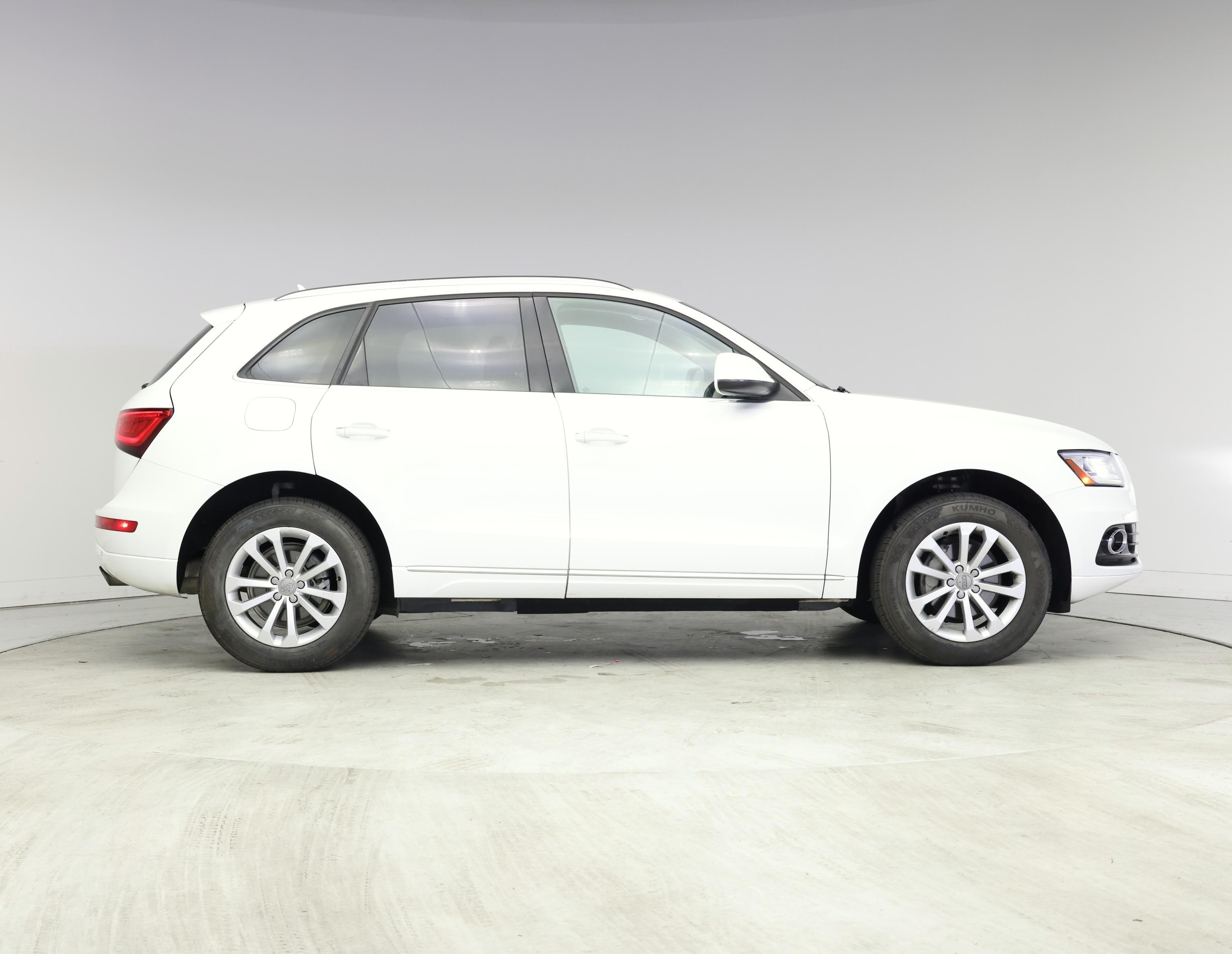 Thumbnail: 2015 Audi Q5 - 7
