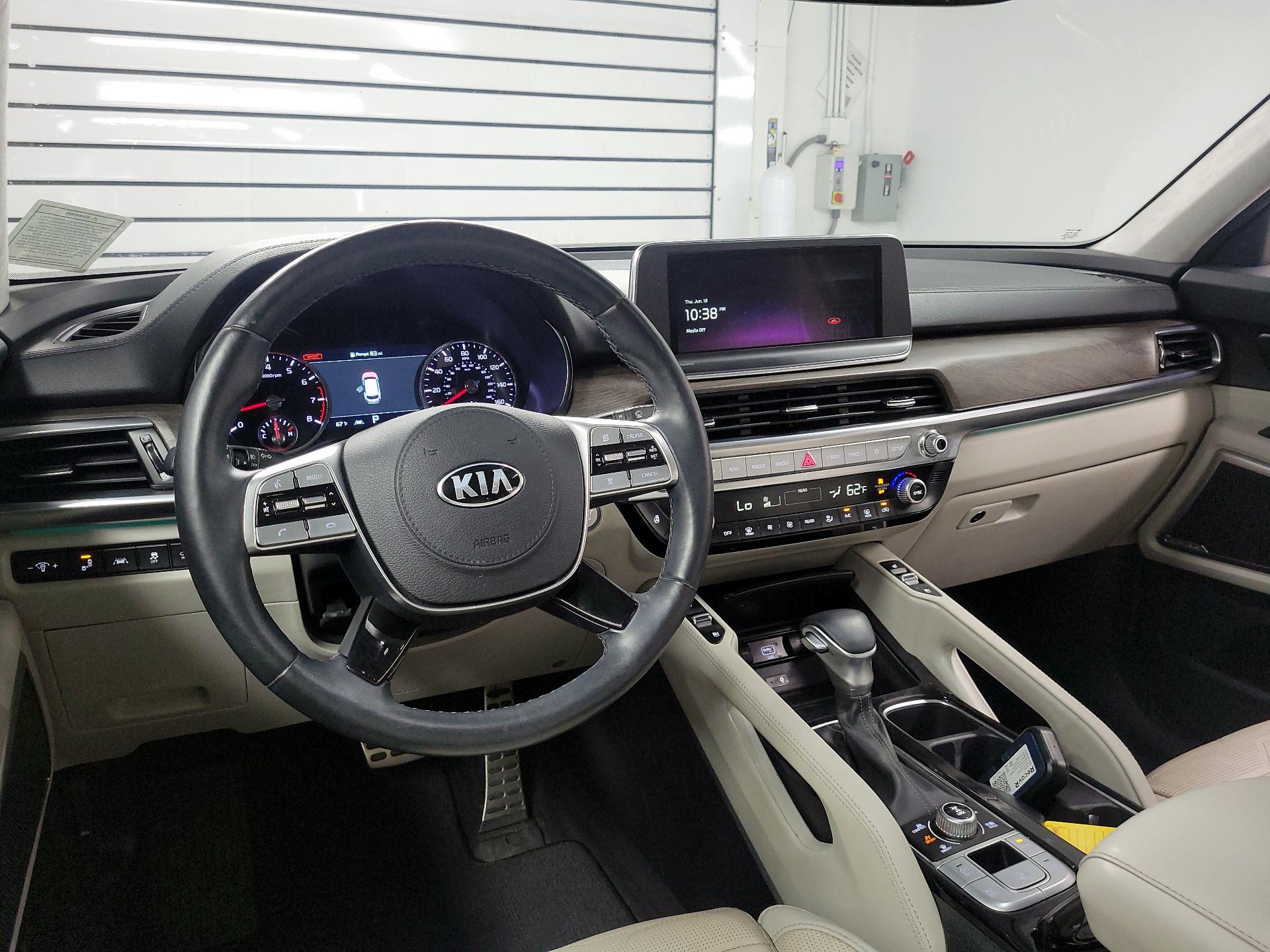 Thumbnail: 2021 Kia Telluride - 9