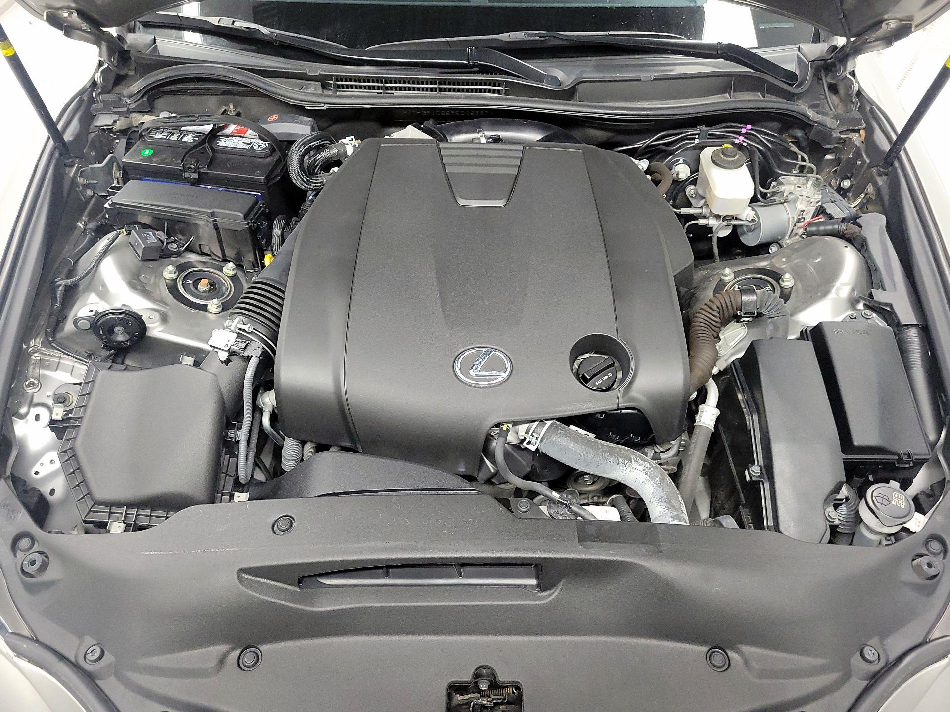 Thumbnail: 2015 Lexus IS - 19