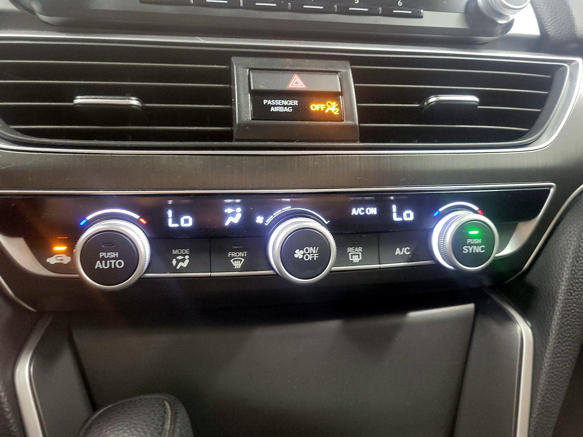 Thumbnail: 2018 Honda Accord - 15