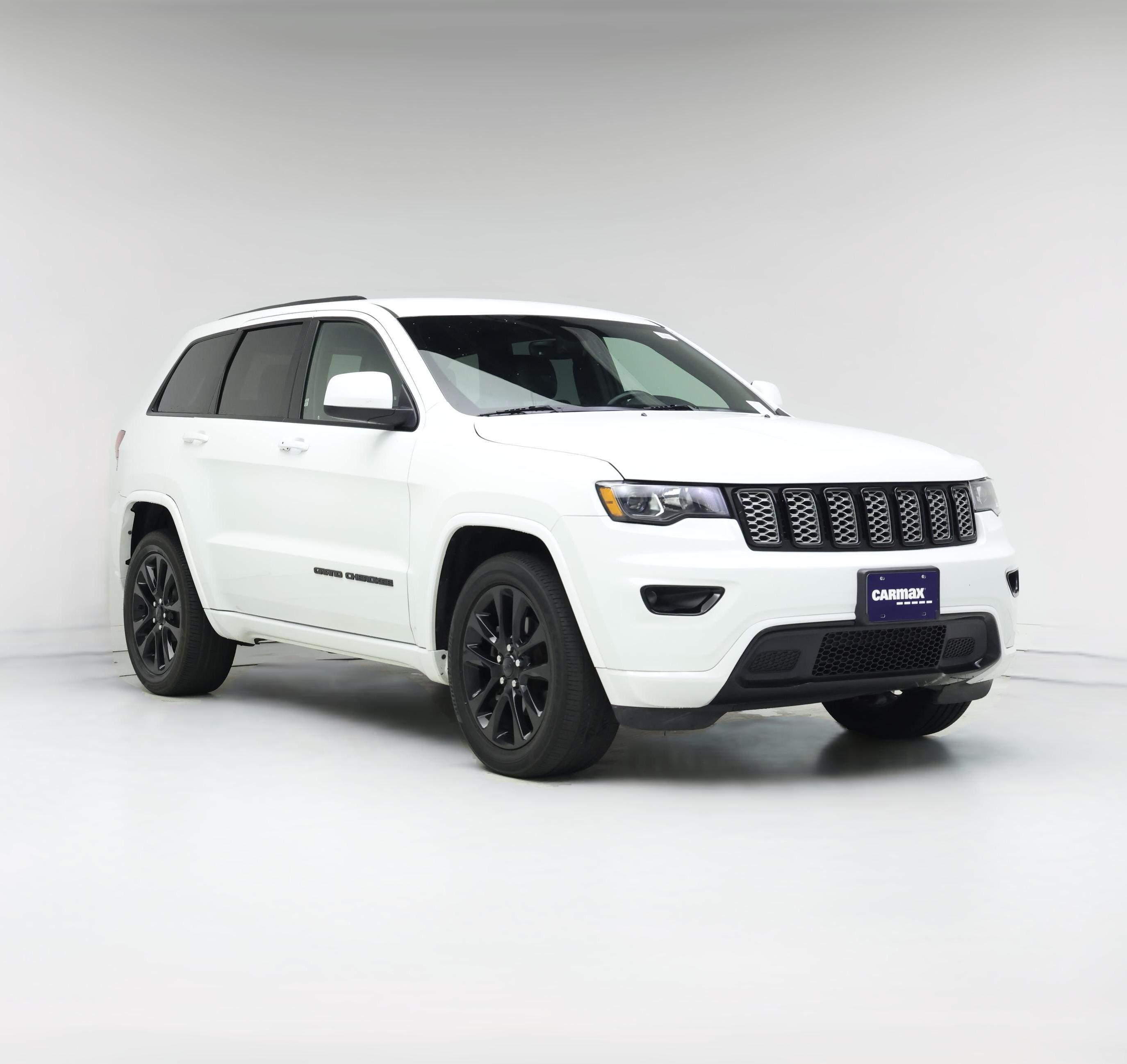 Thumbnail: 2018 Jeep Grand Cherokee - 1