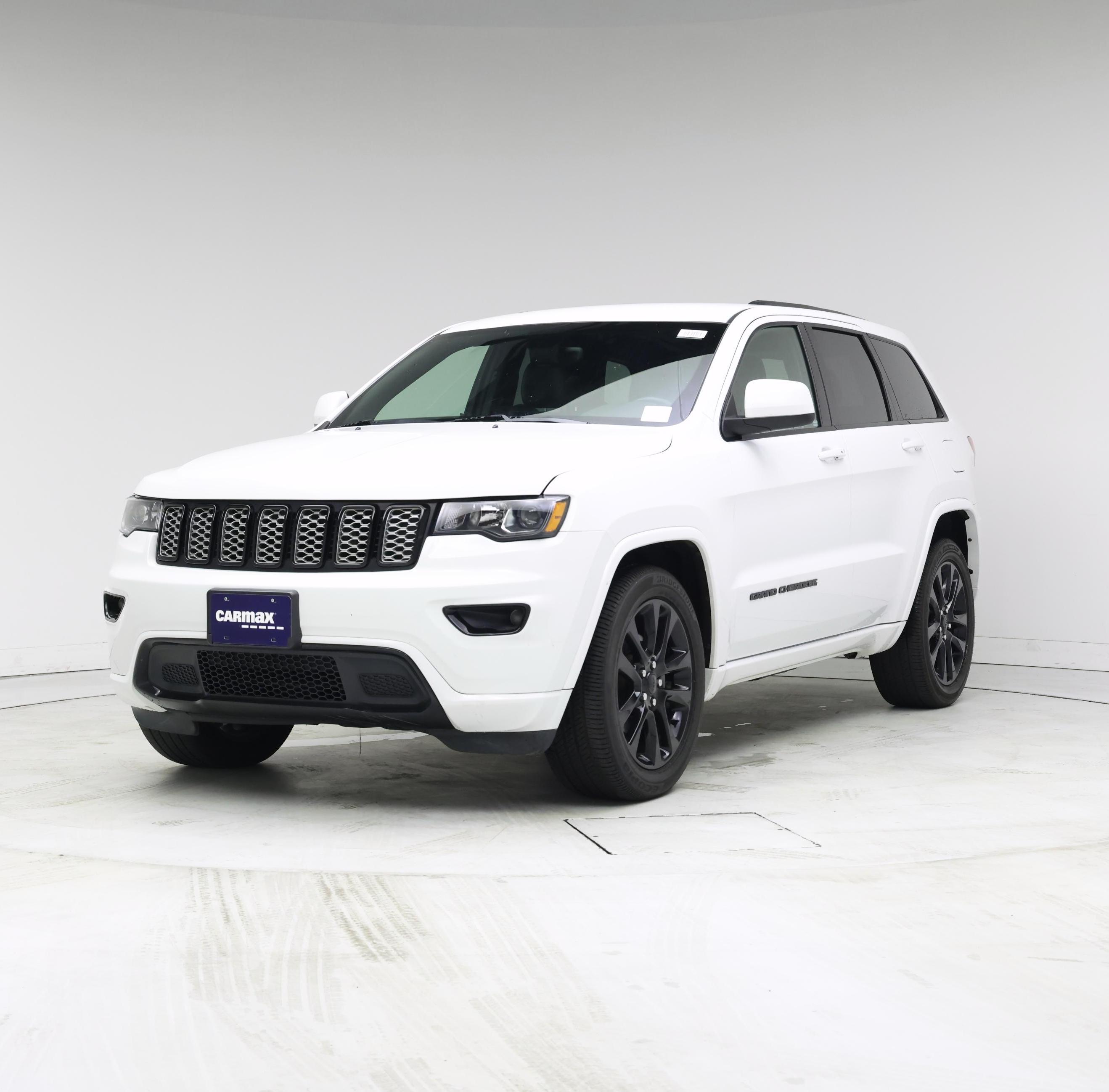 Thumbnail: 2018 Jeep Grand Cherokee - 4