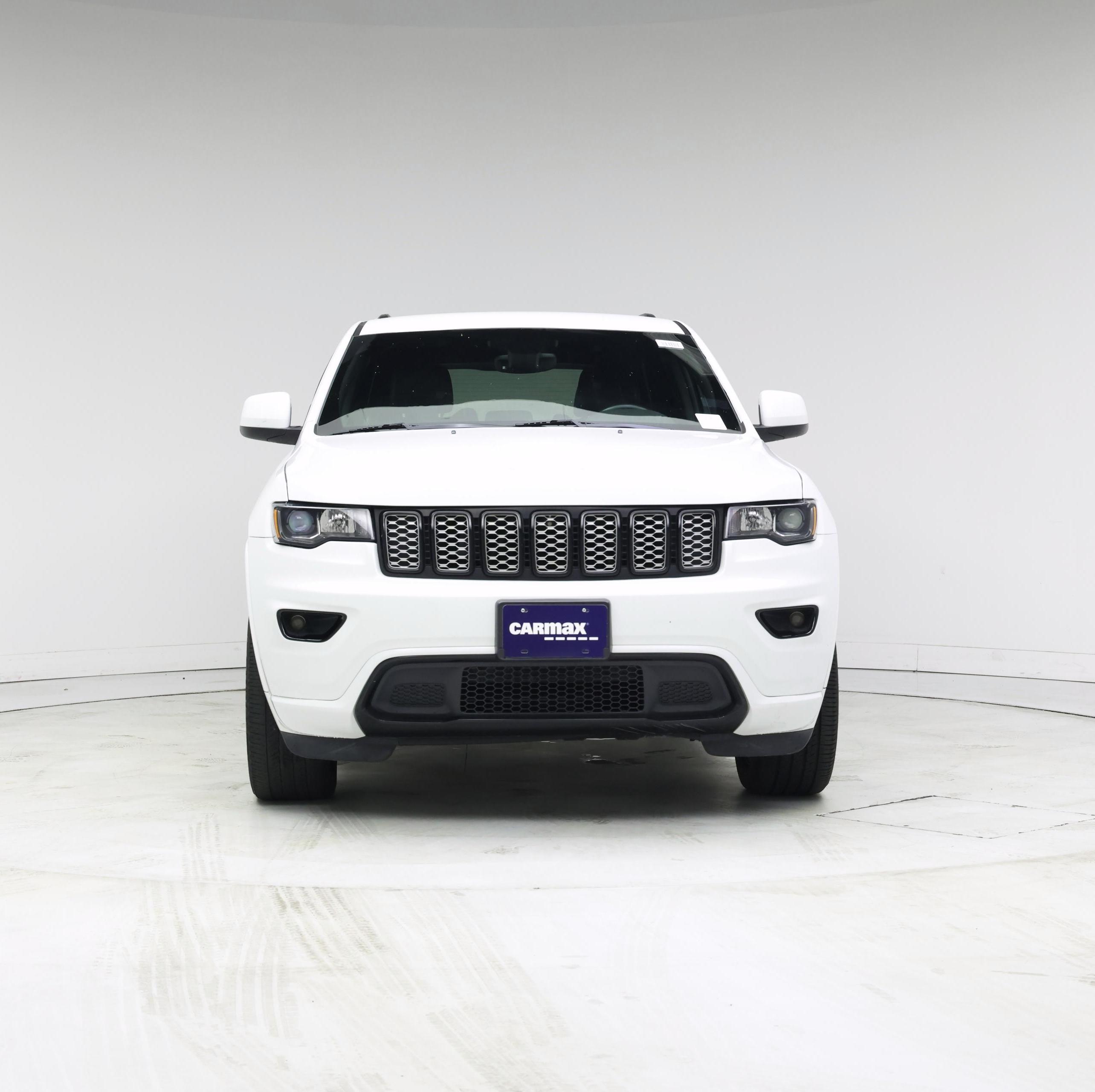 Thumbnail: 2018 Jeep Grand Cherokee - 5