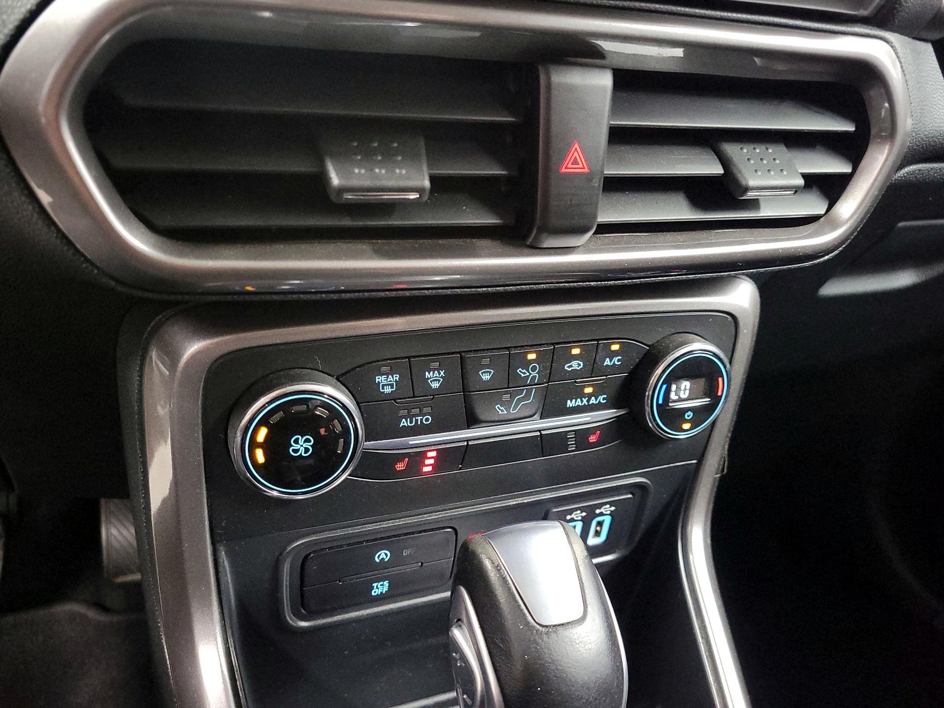 Thumbnail: 2020 Ford EcoSport - 15