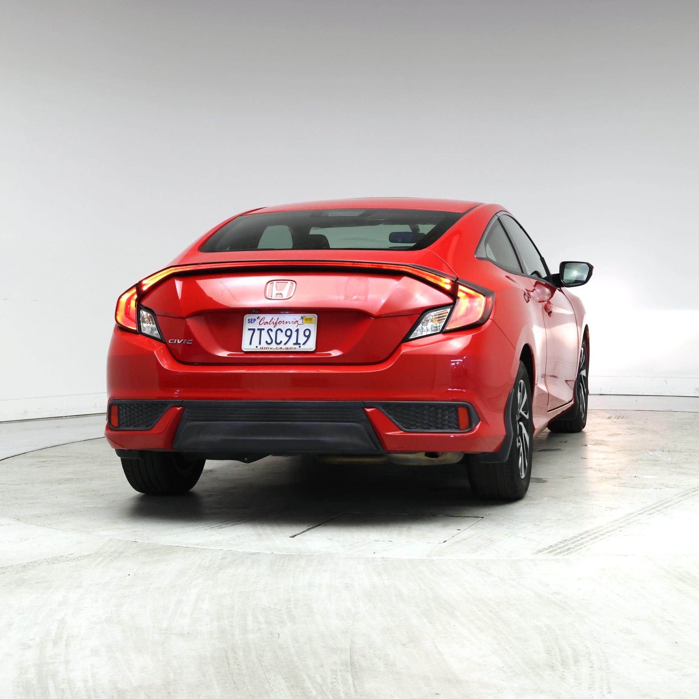 Thumbnail: 2016 Honda Civic - 6