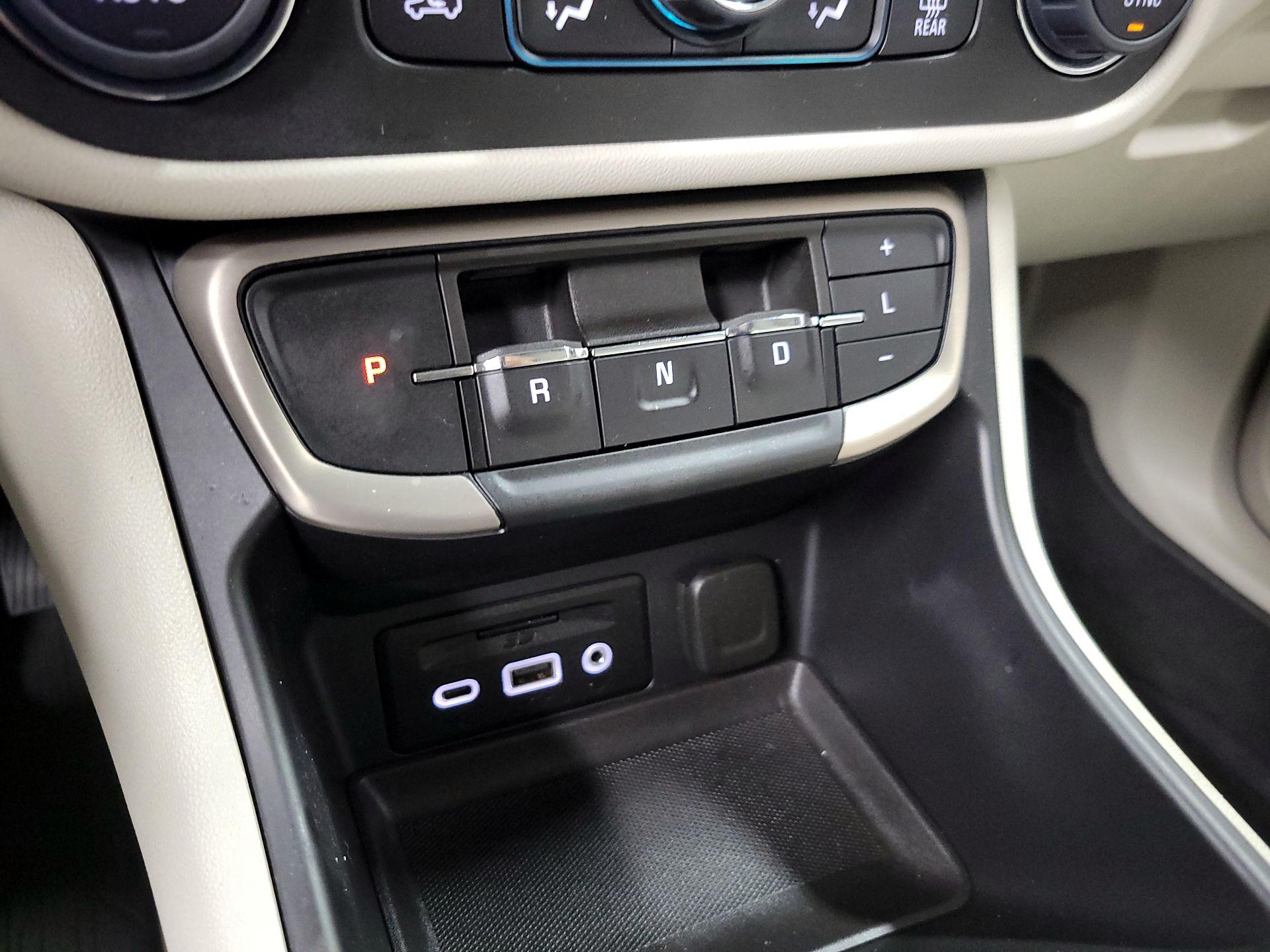 Thumbnail: 2024 GMC Terrain - 16