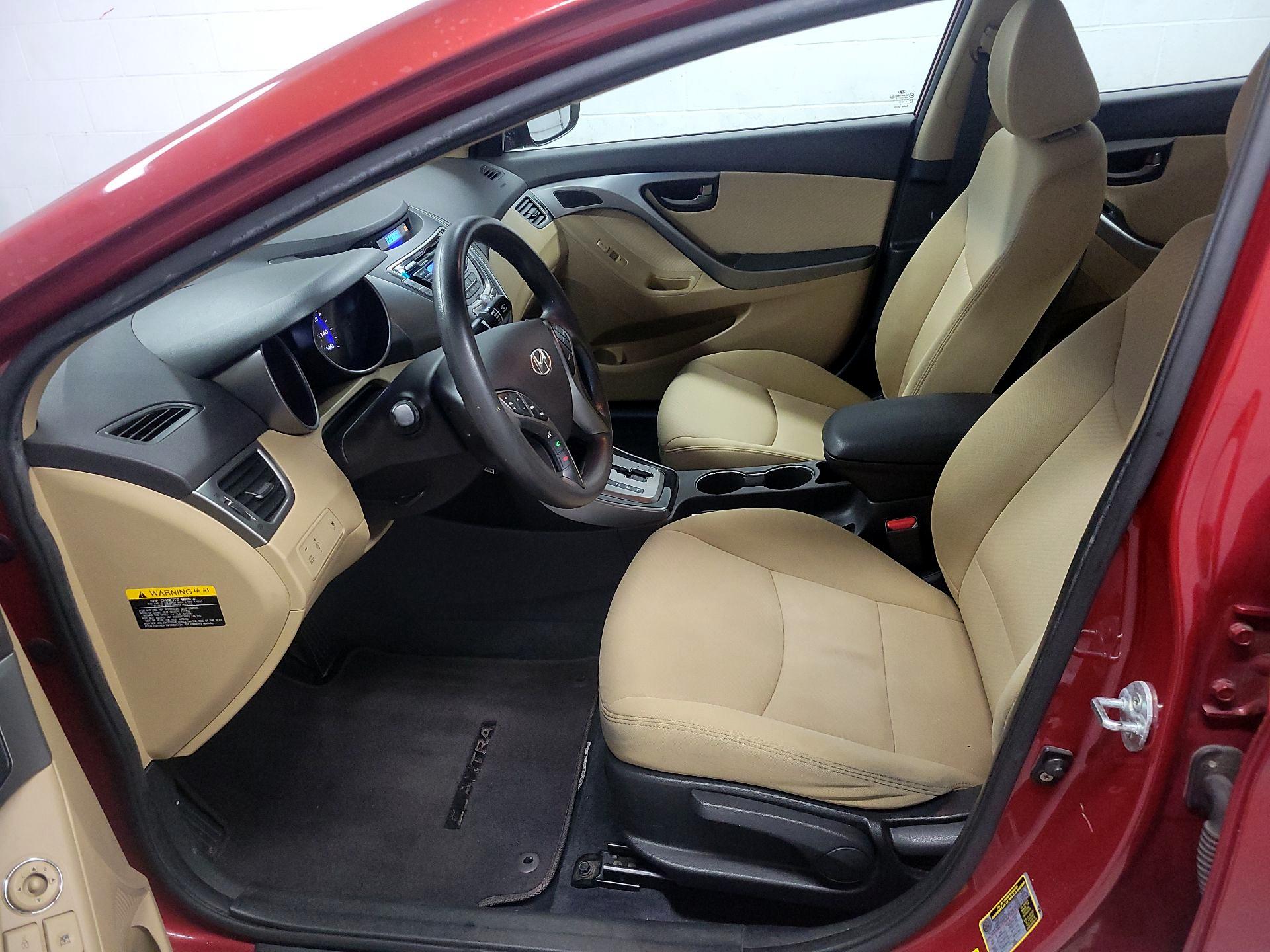 Thumbnail: 2013 Hyundai Elantra - 11