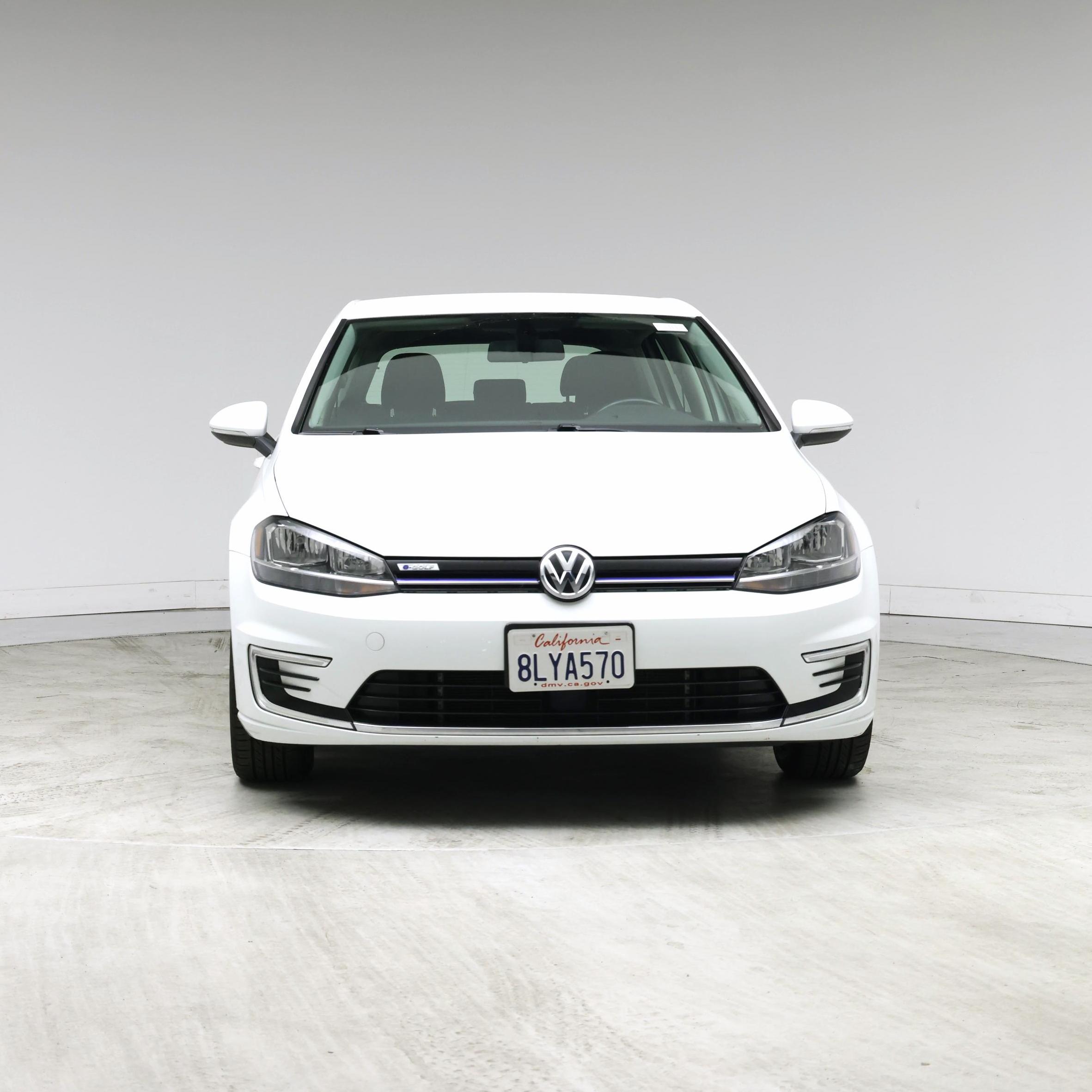 Thumbnail: 2019 Volkswagen e-Golf - 5