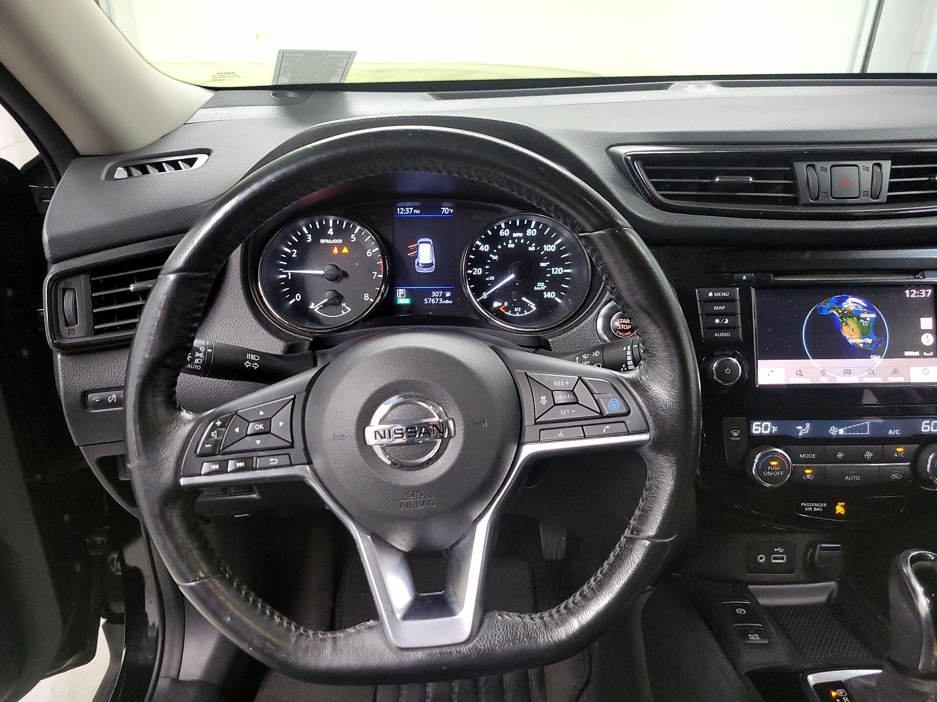 Thumbnail: 2019 Nissan Rogue - 10