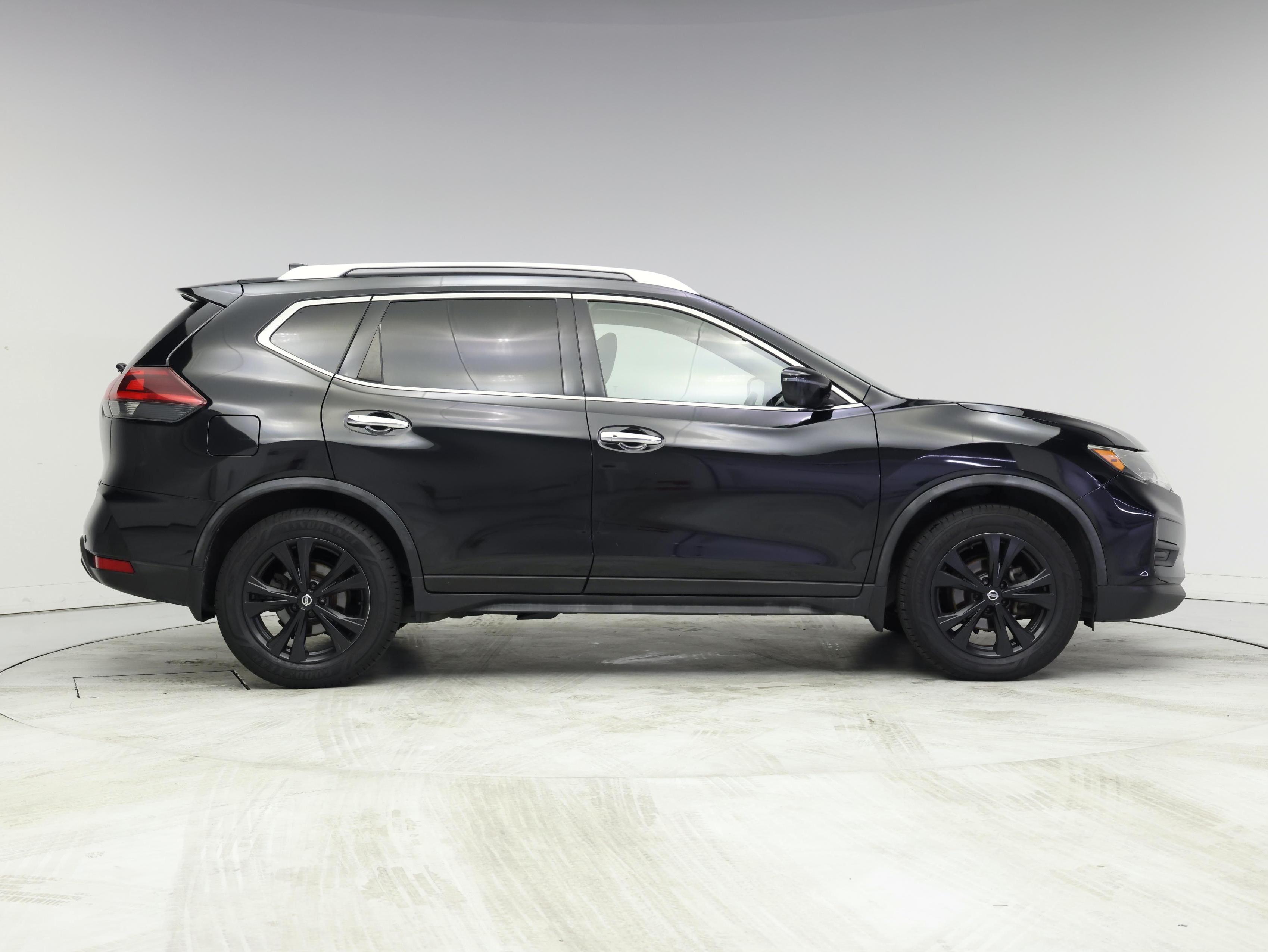 Thumbnail: 2019 Nissan Rogue - 7