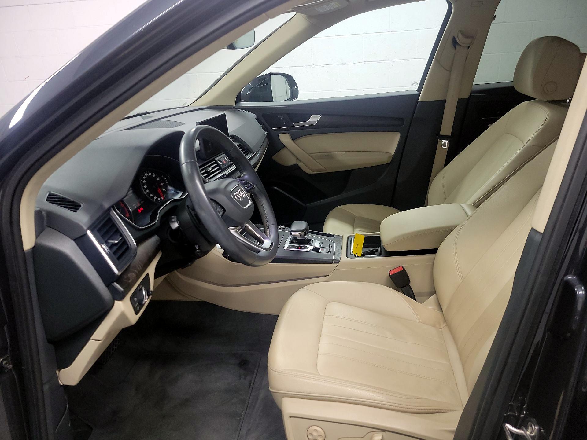 Thumbnail: 2019 Audi Q5 - 11