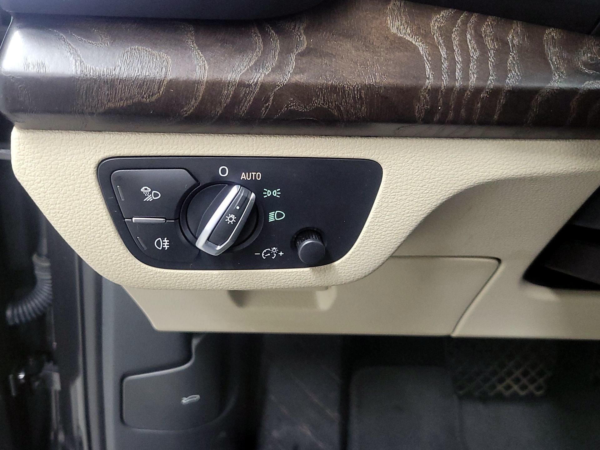 Thumbnail: 2019 Audi Q5 - 13