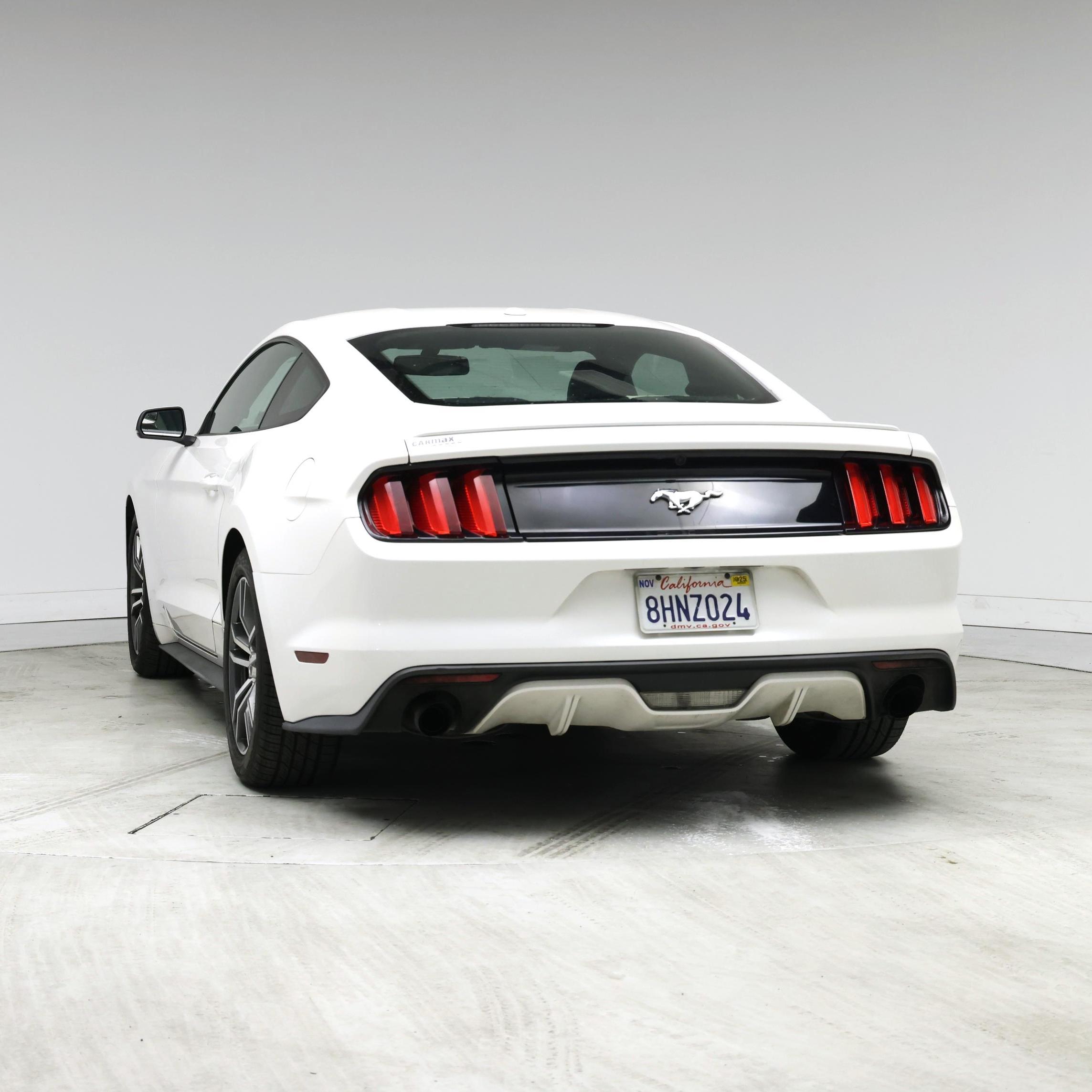 Thumbnail: 2017 Ford Mustang - 6