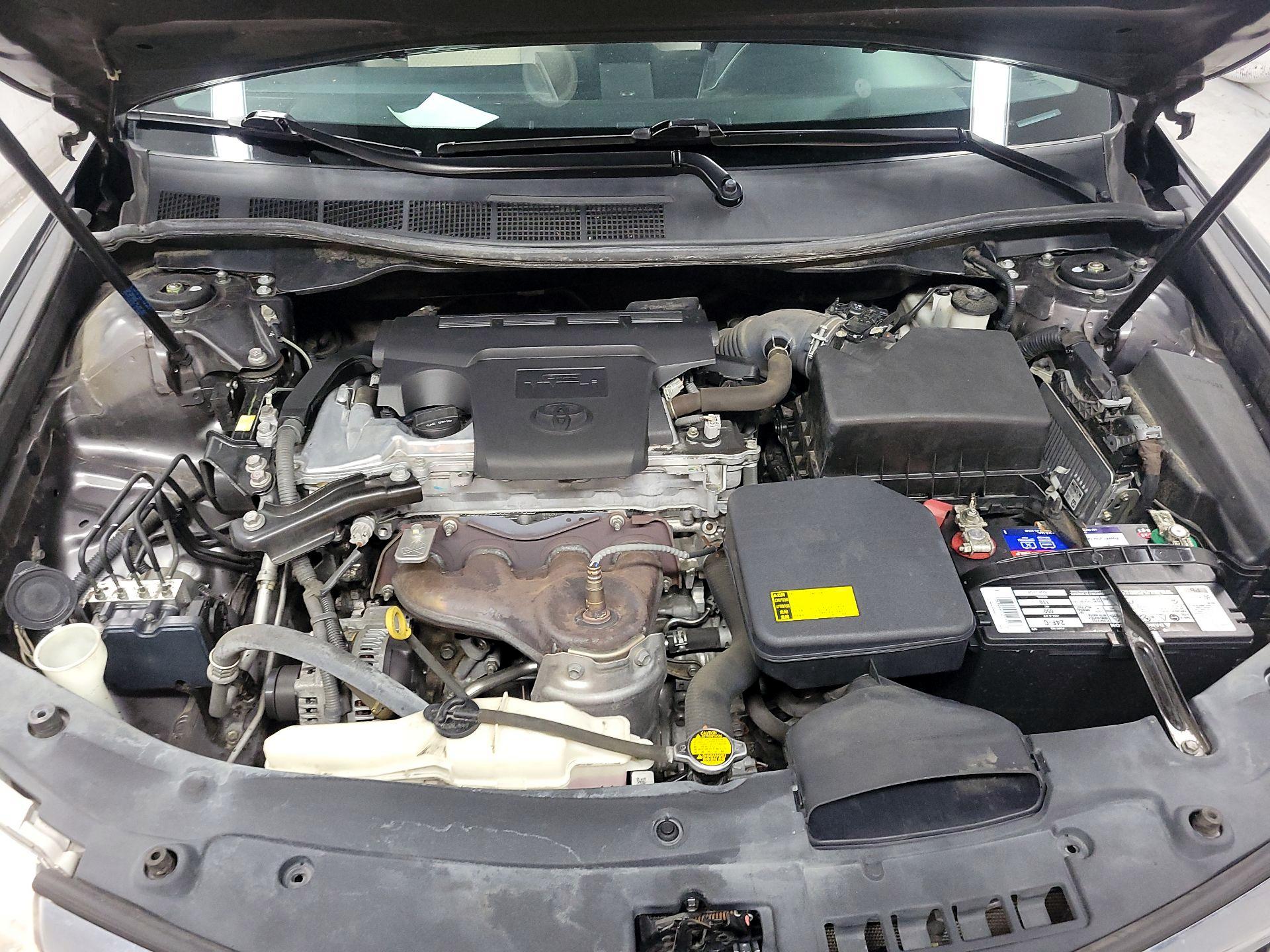 Thumbnail: 2013 Toyota Camry - 18