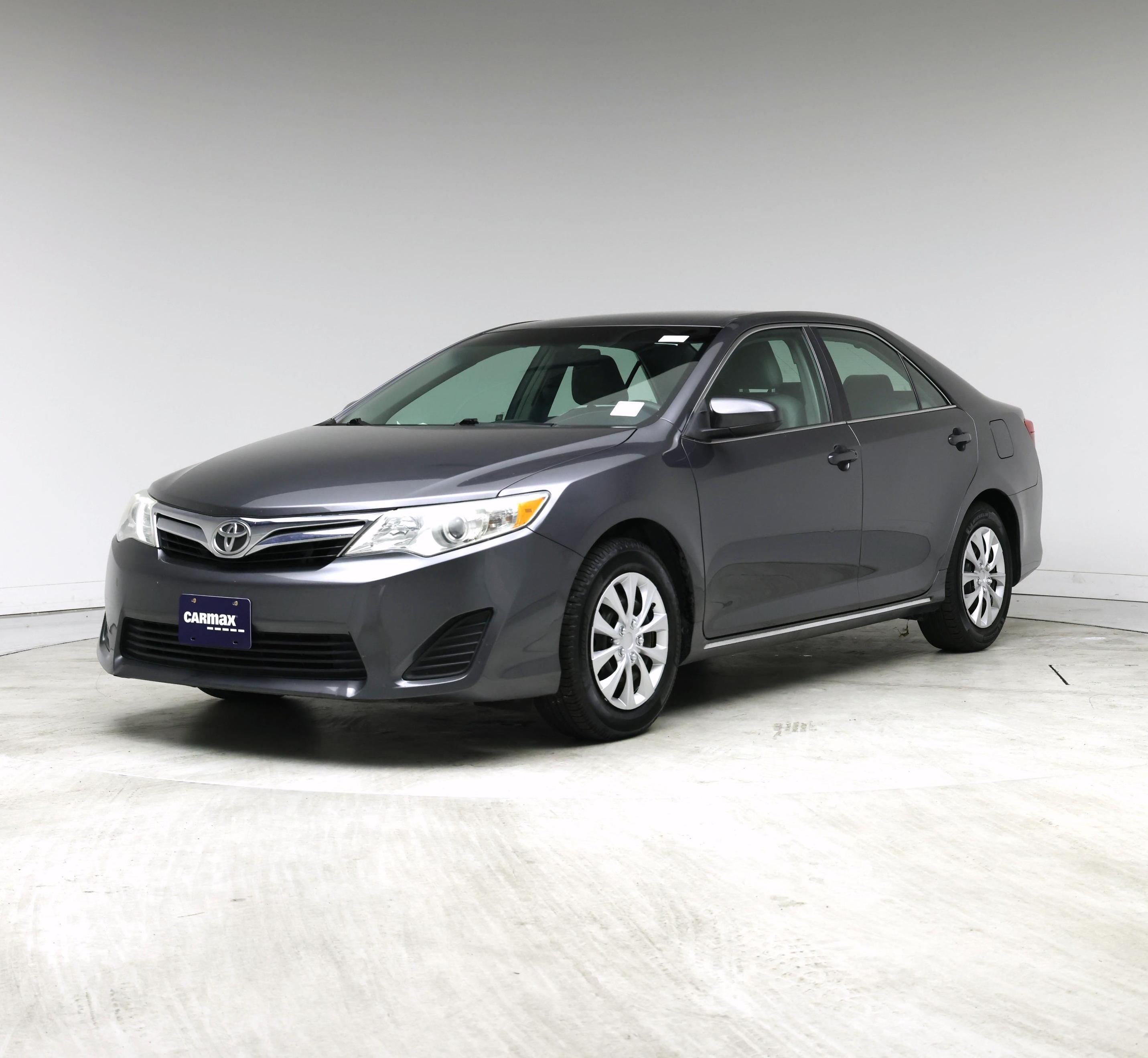Thumbnail: 2013 Toyota Camry - 4
