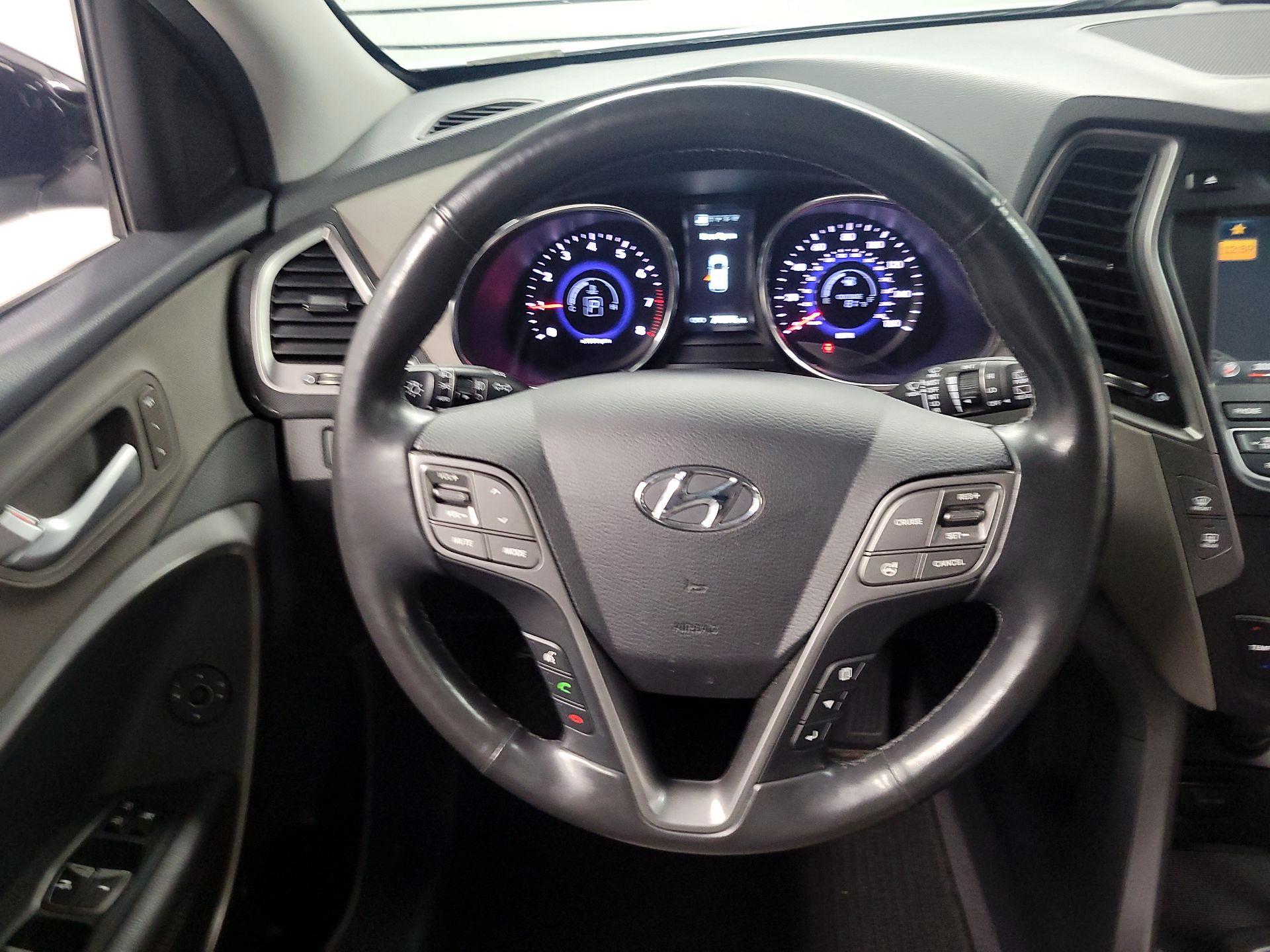 Thumbnail: 2014 Hyundai Santa Fe - 10