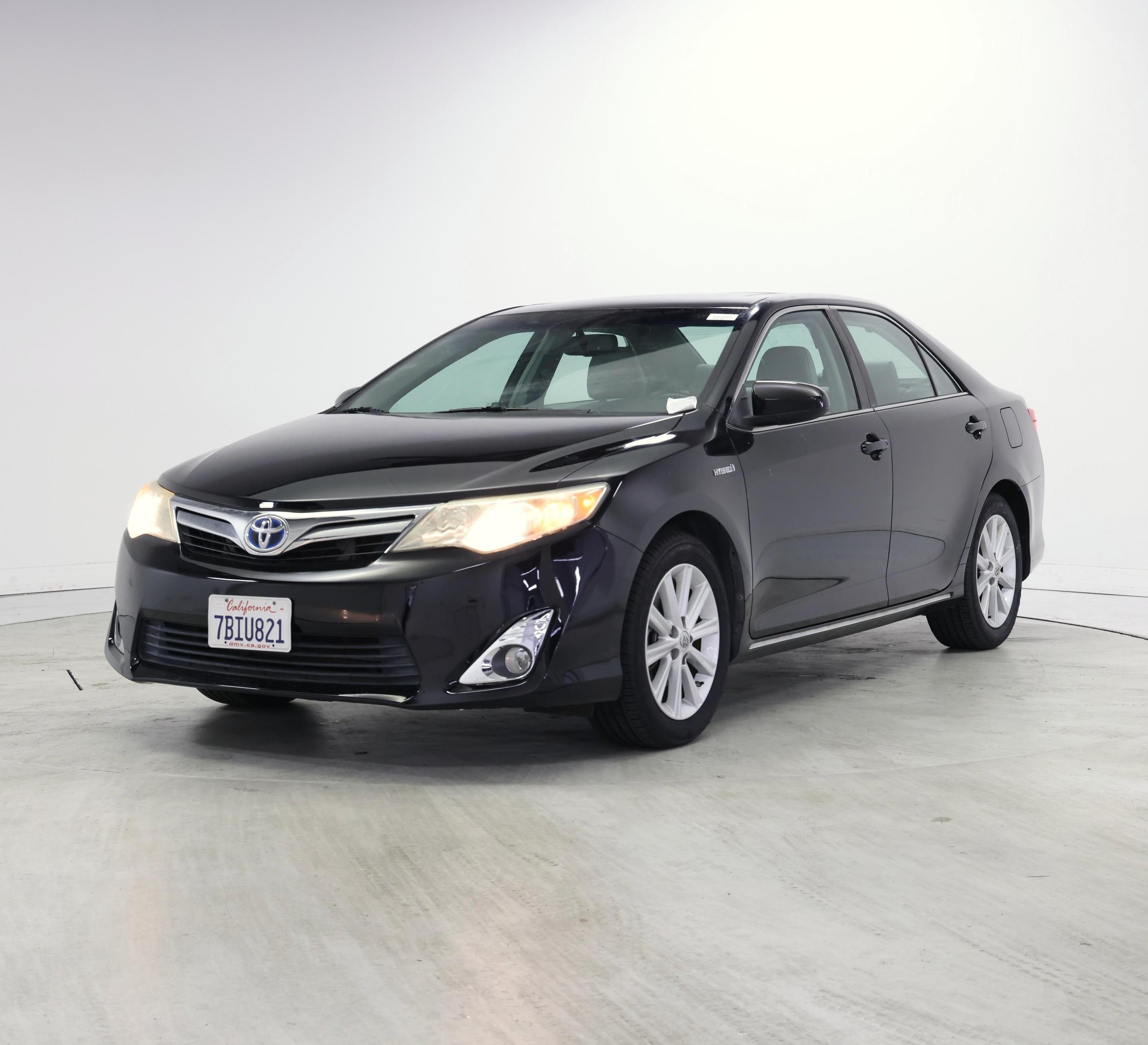 Thumbnail: 2013 Toyota Camry - 4