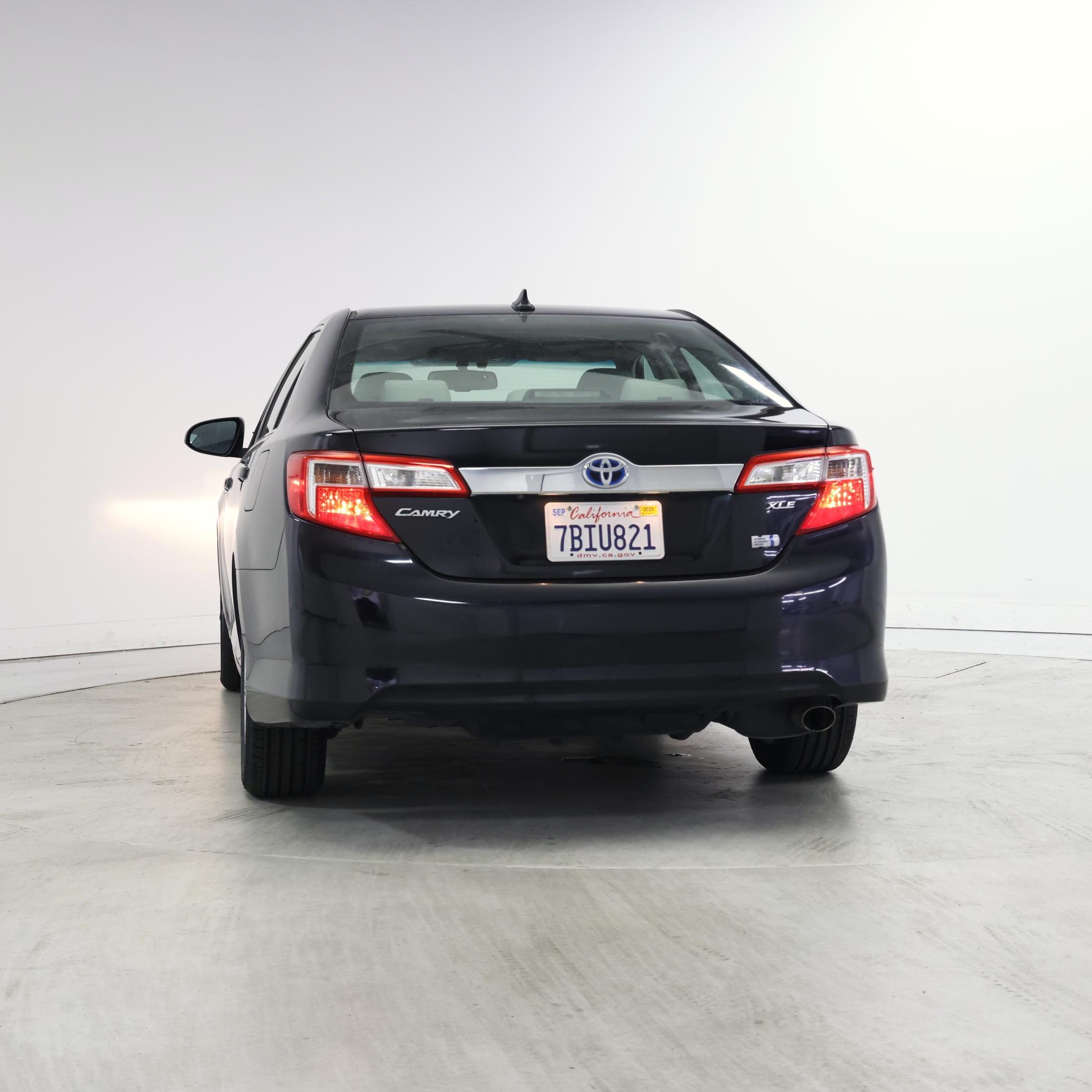 Thumbnail: 2013 Toyota Camry - 6