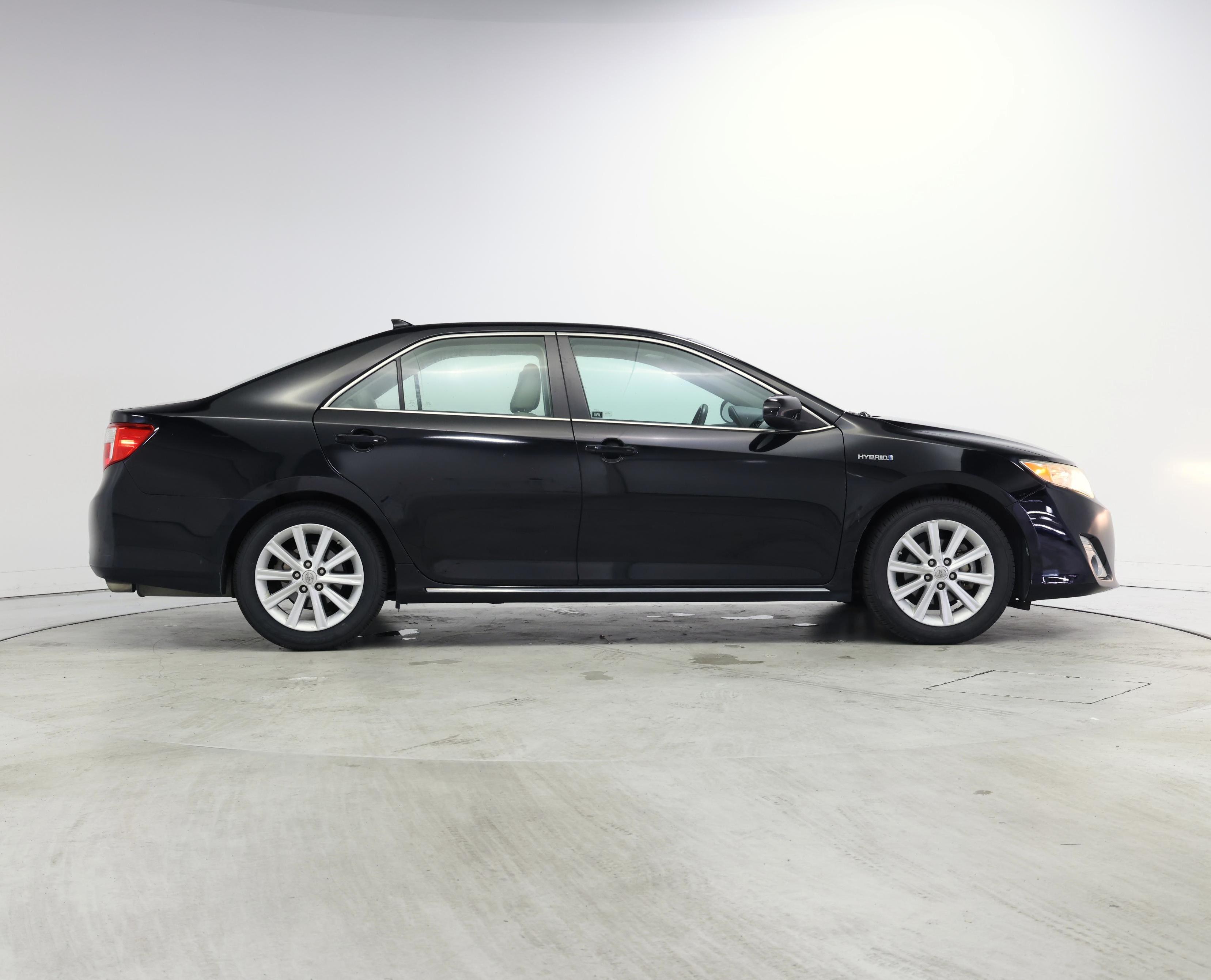 Thumbnail: 2013 Toyota Camry - 7