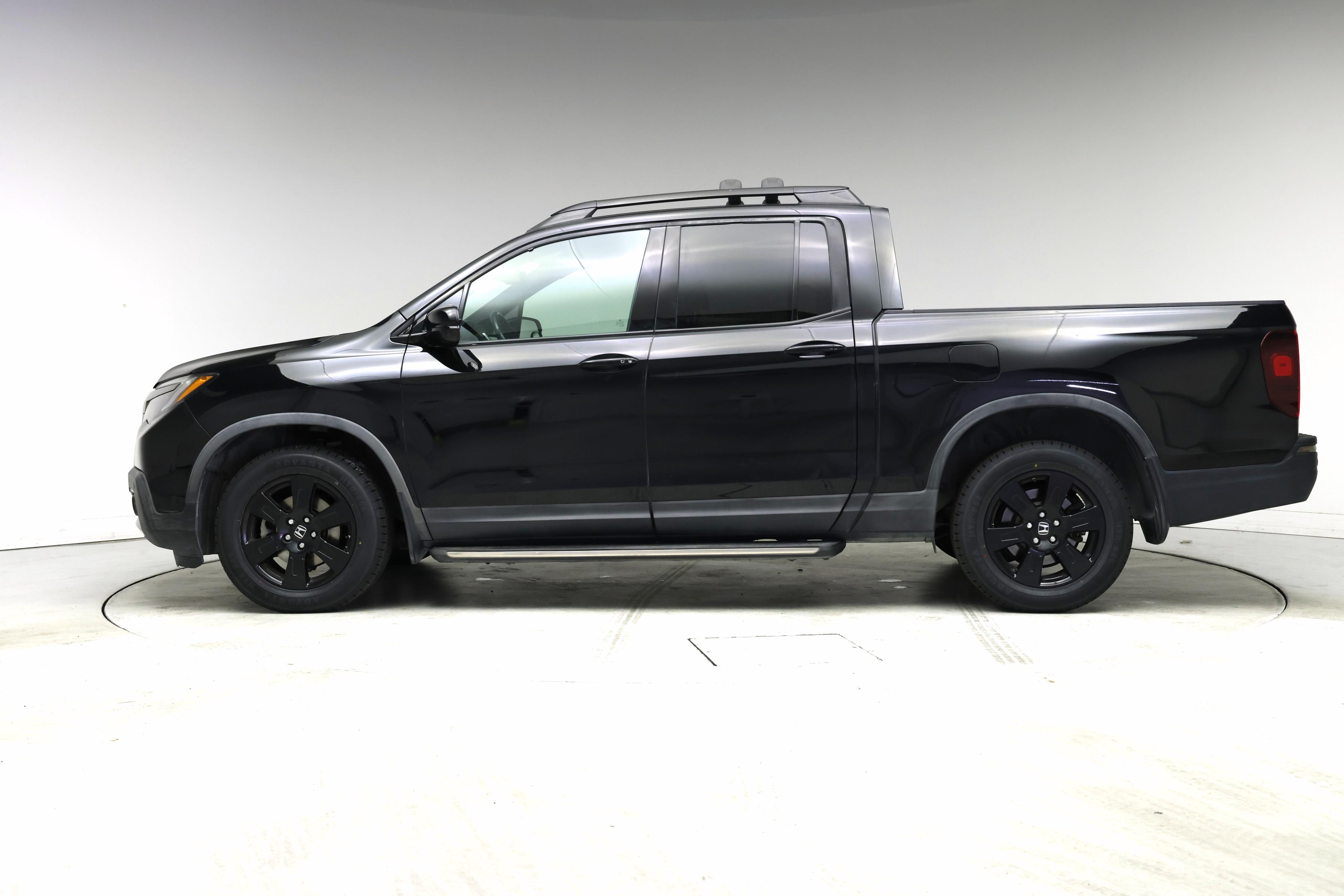 Thumbnail: 2017 Honda Ridgeline - 3