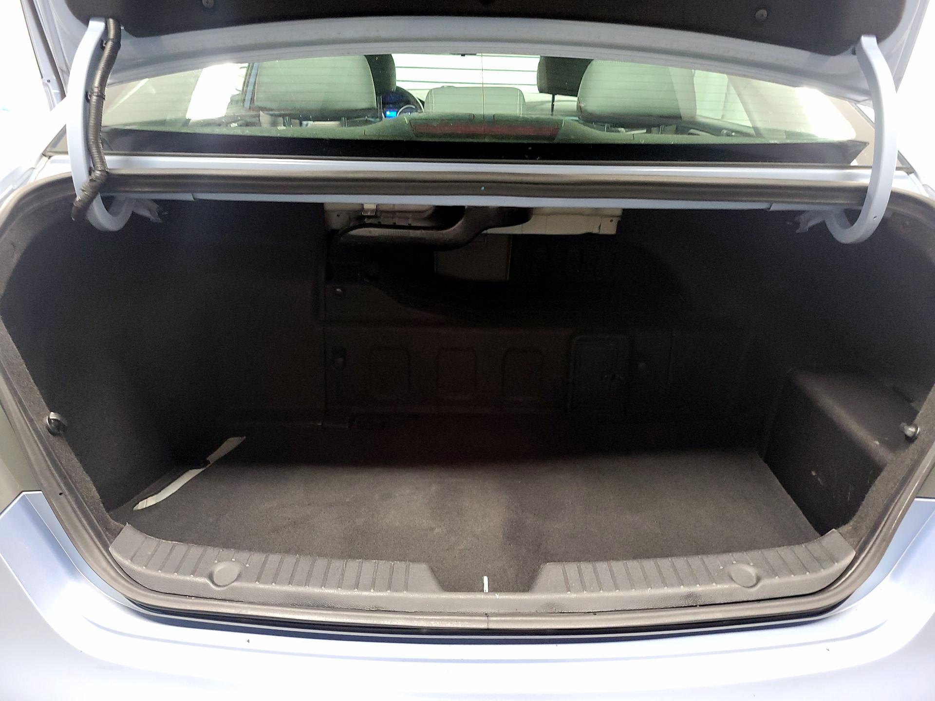 Thumbnail: 2015 Hyundai Sonata - 19
