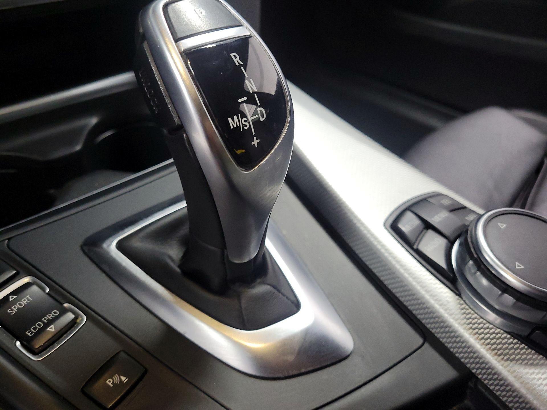 Thumbnail: 2015 BMW 4 Series - 16