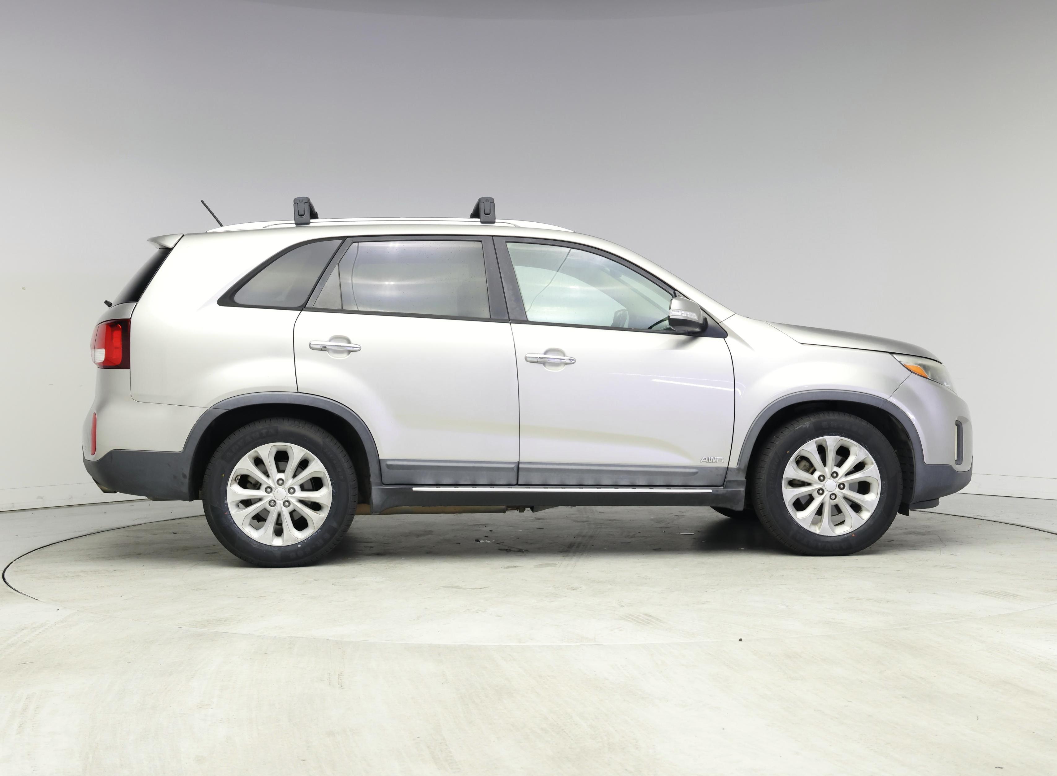 Thumbnail: 2015 Kia Sorento - 7