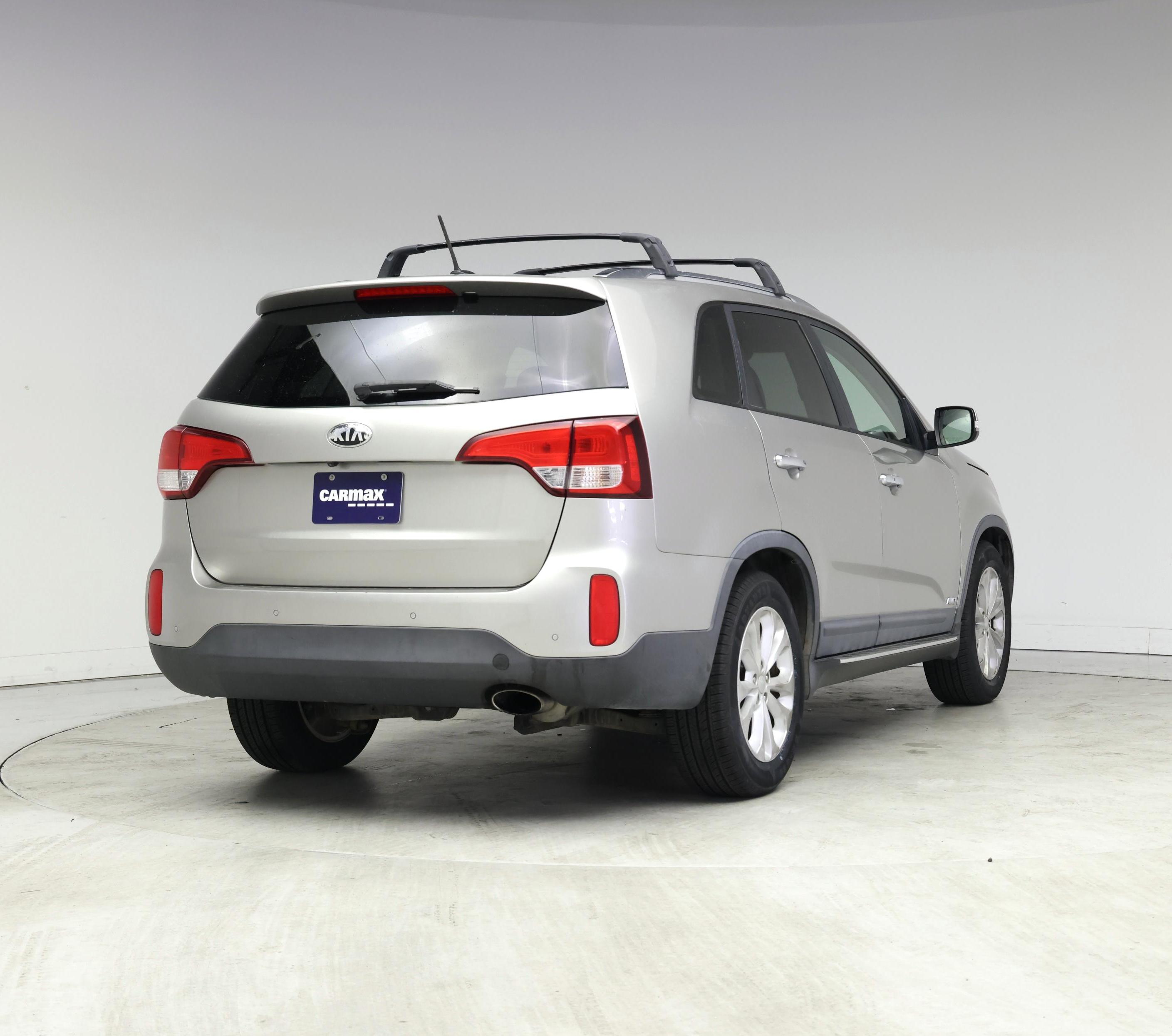 Thumbnail: 2015 Kia Sorento - 8