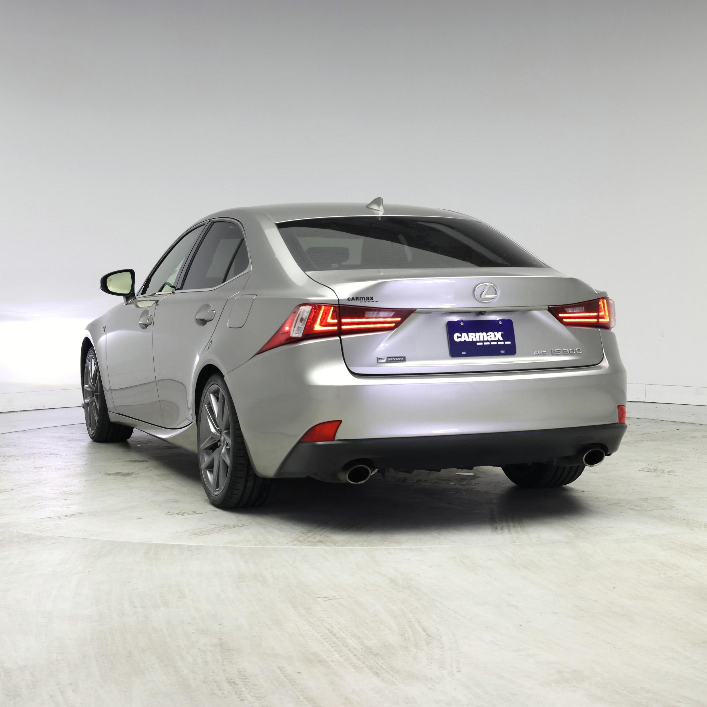 Thumbnail: 2016 Lexus IS - 2