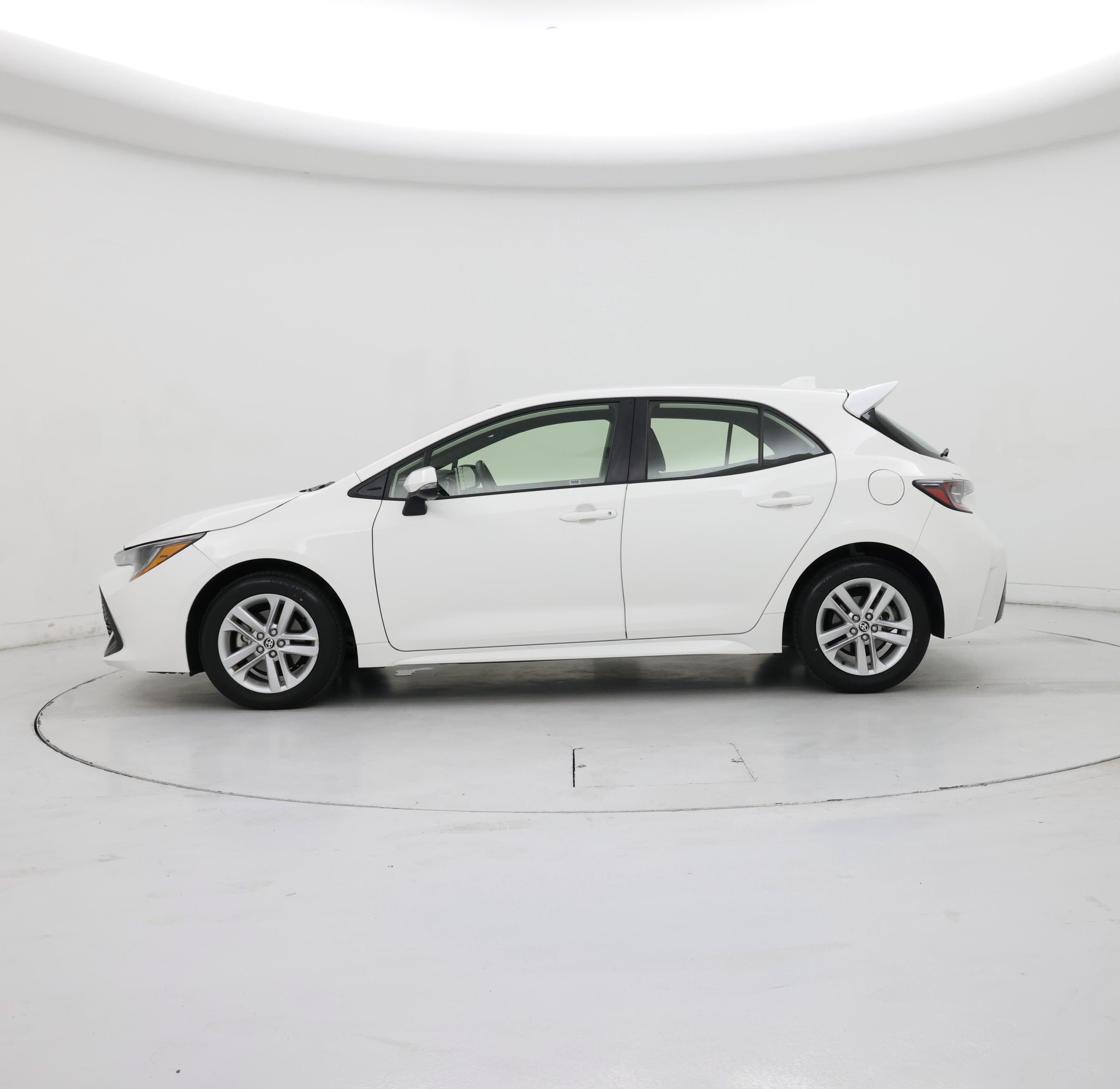 Thumbnail: 2022 Toyota Corolla - 3