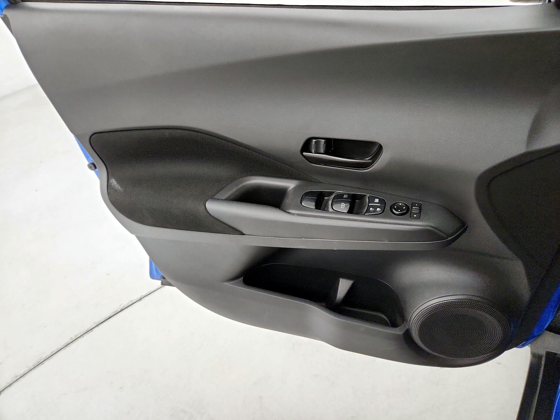 Thumbnail: 2022 Nissan Kicks - 12