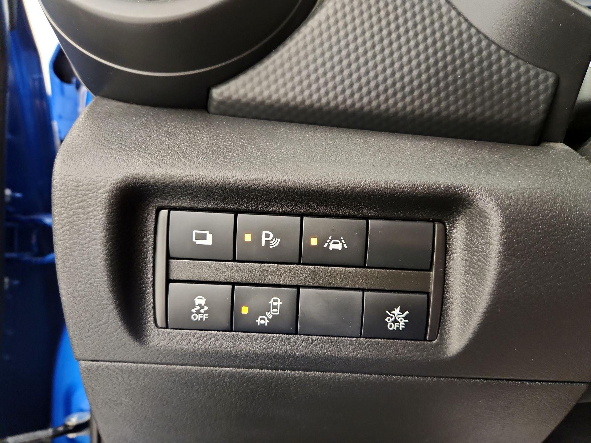 Thumbnail: 2022 Nissan Kicks - 13