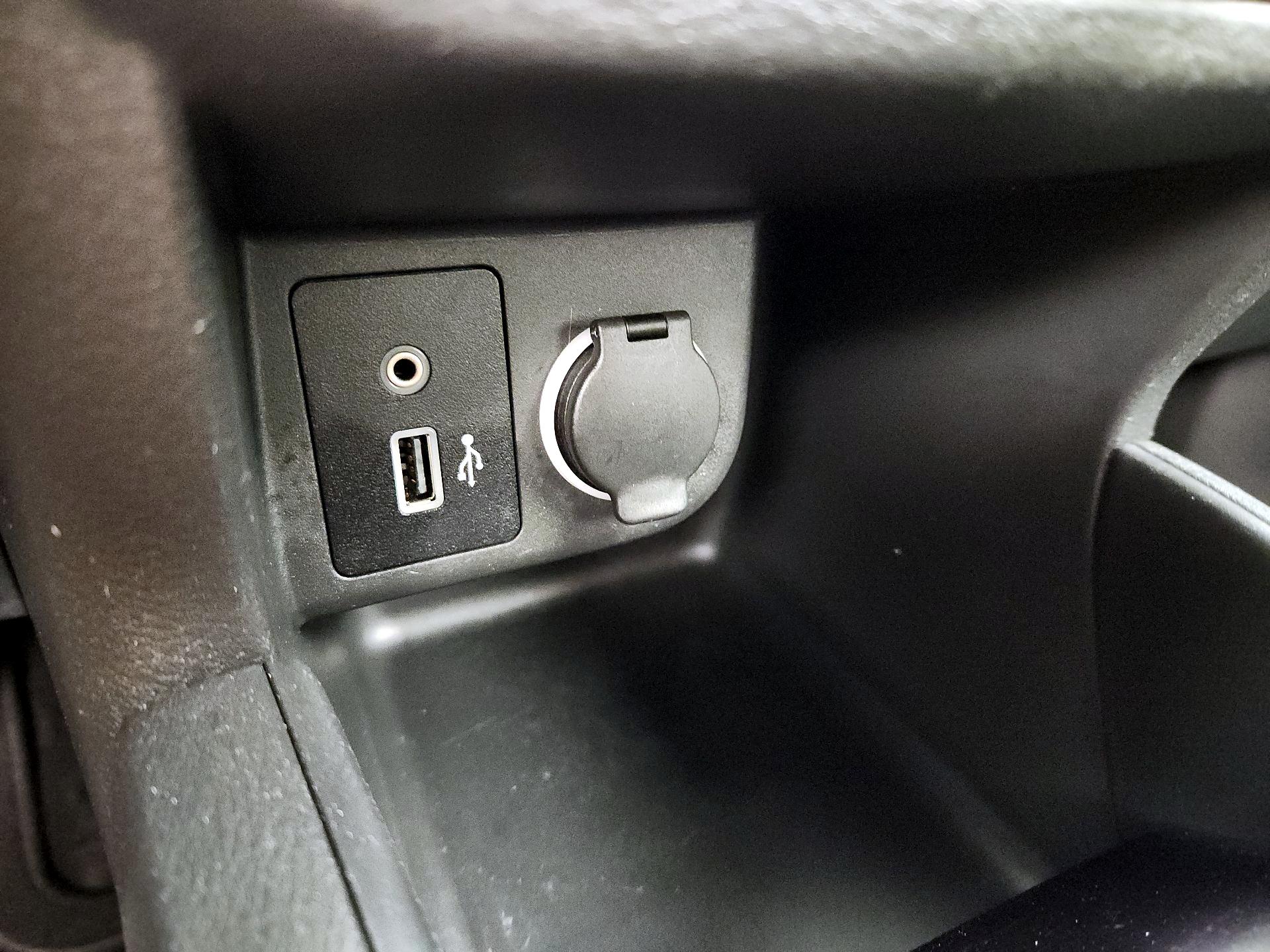 Thumbnail: 2022 Nissan Kicks - 18