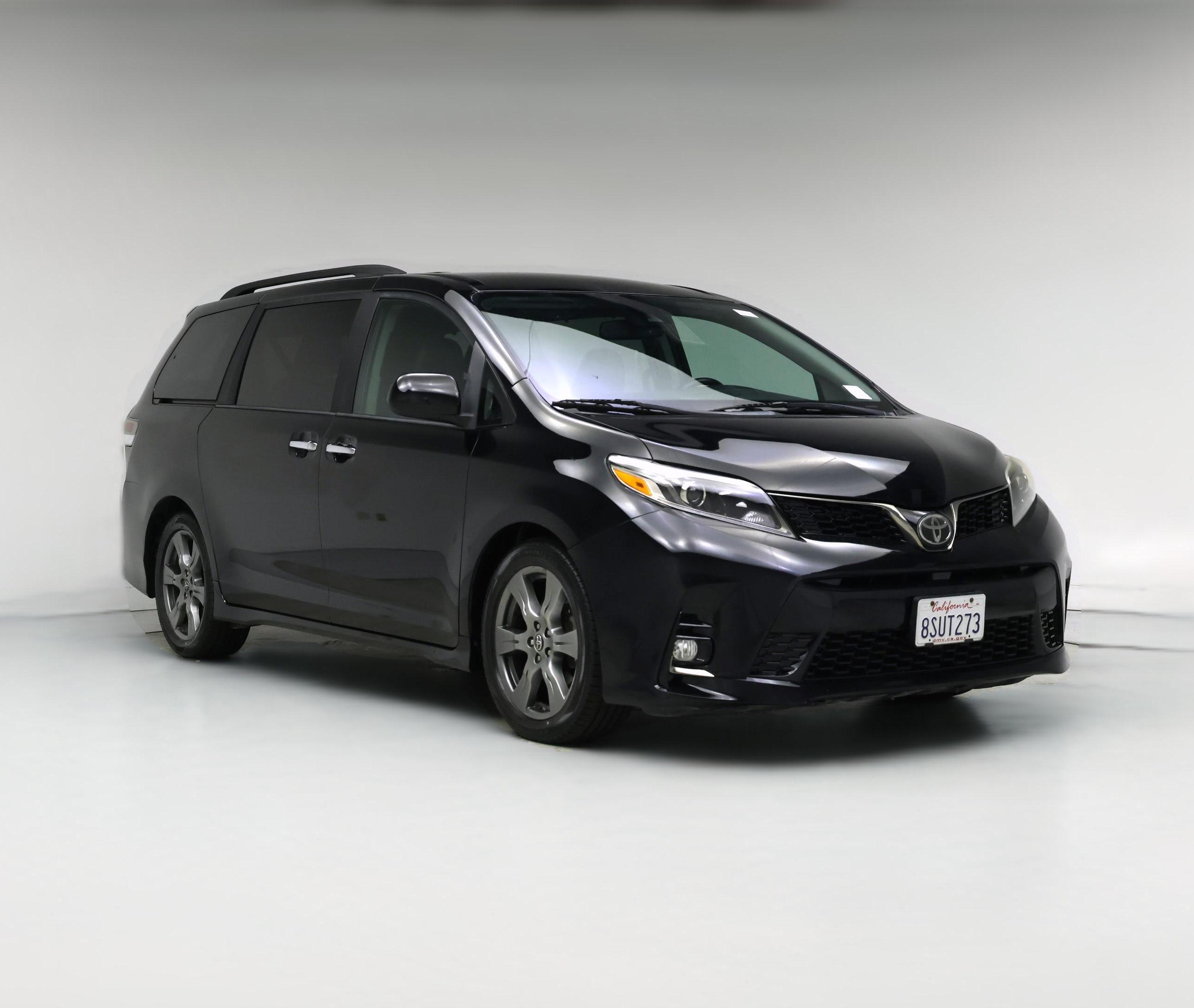 Thumbnail: 2018 Toyota Sienna - 1