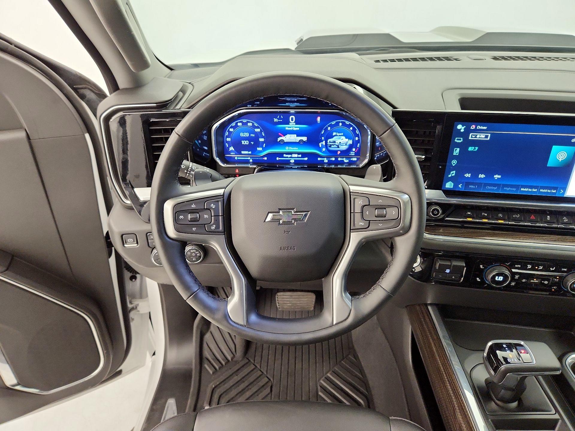 Thumbnail: 2024 Chevrolet Silverado 1500 - 10
