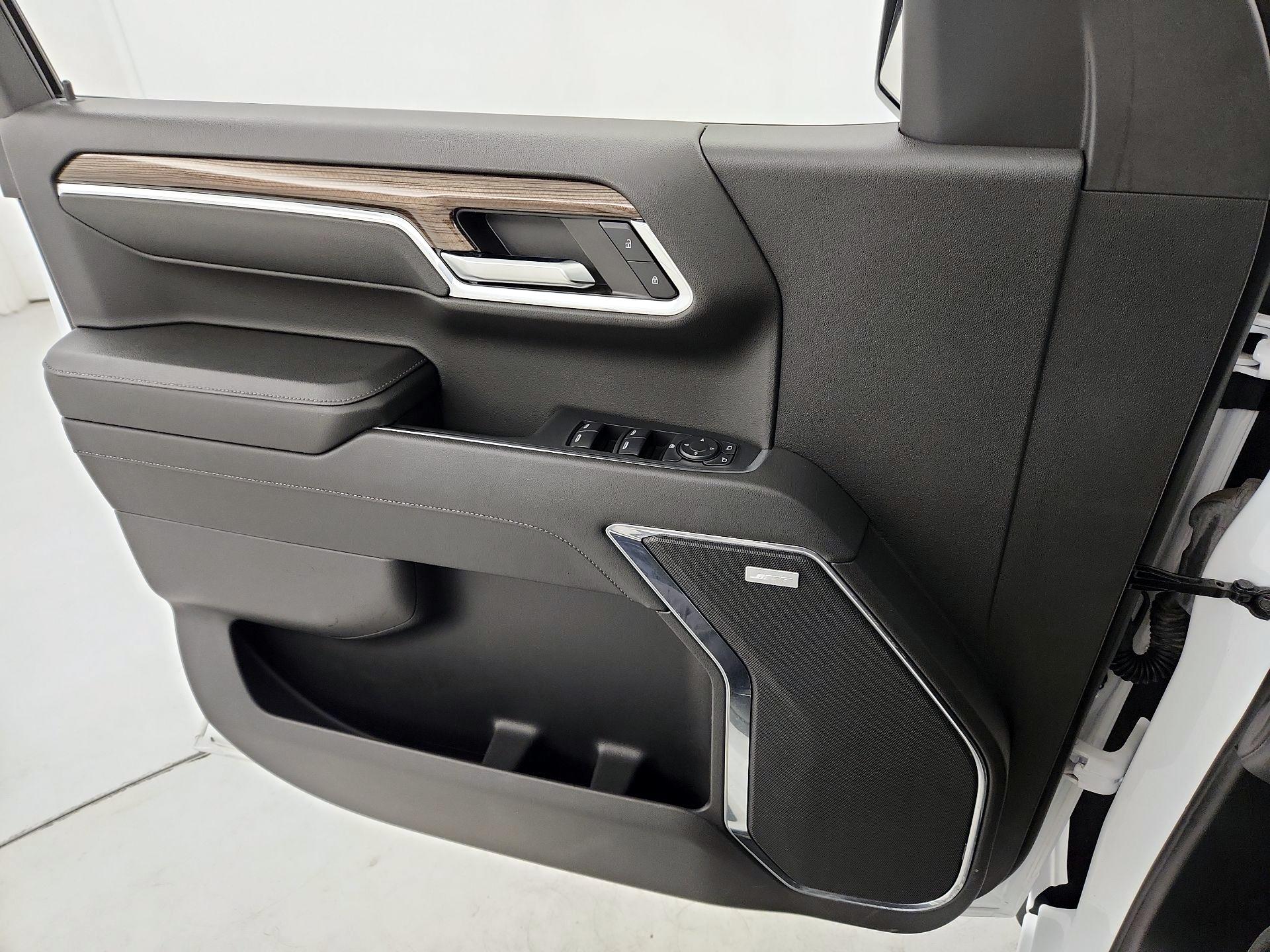 Thumbnail: 2024 Chevrolet Silverado 1500 - 12