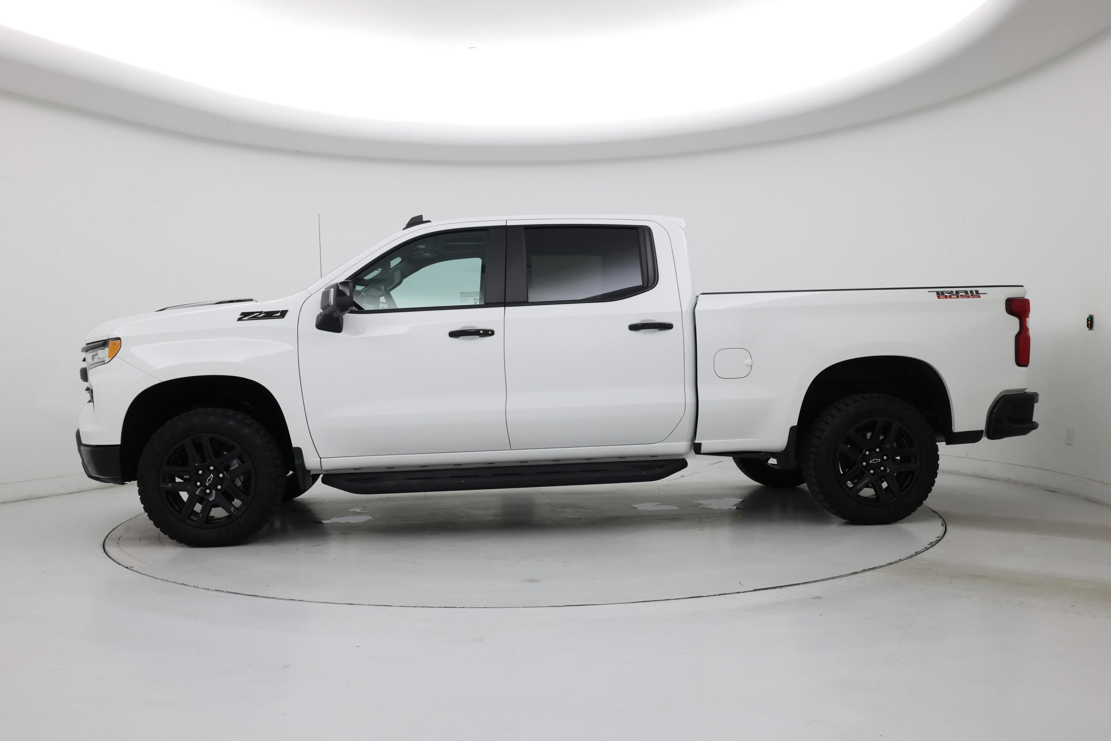 Thumbnail: 2024 Chevrolet Silverado 1500 - 3