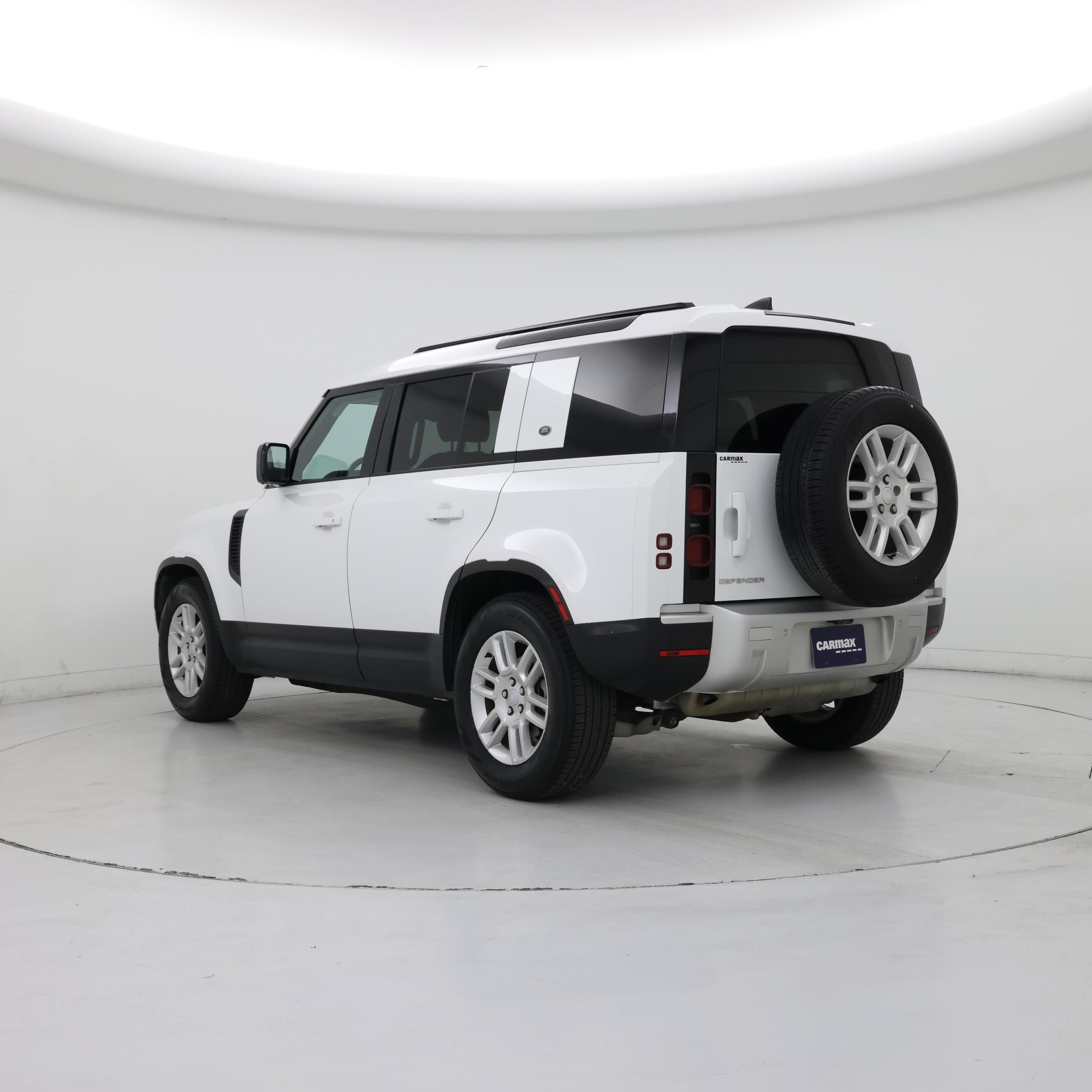 Thumbnail: 2022 Land Rover Defender - 2