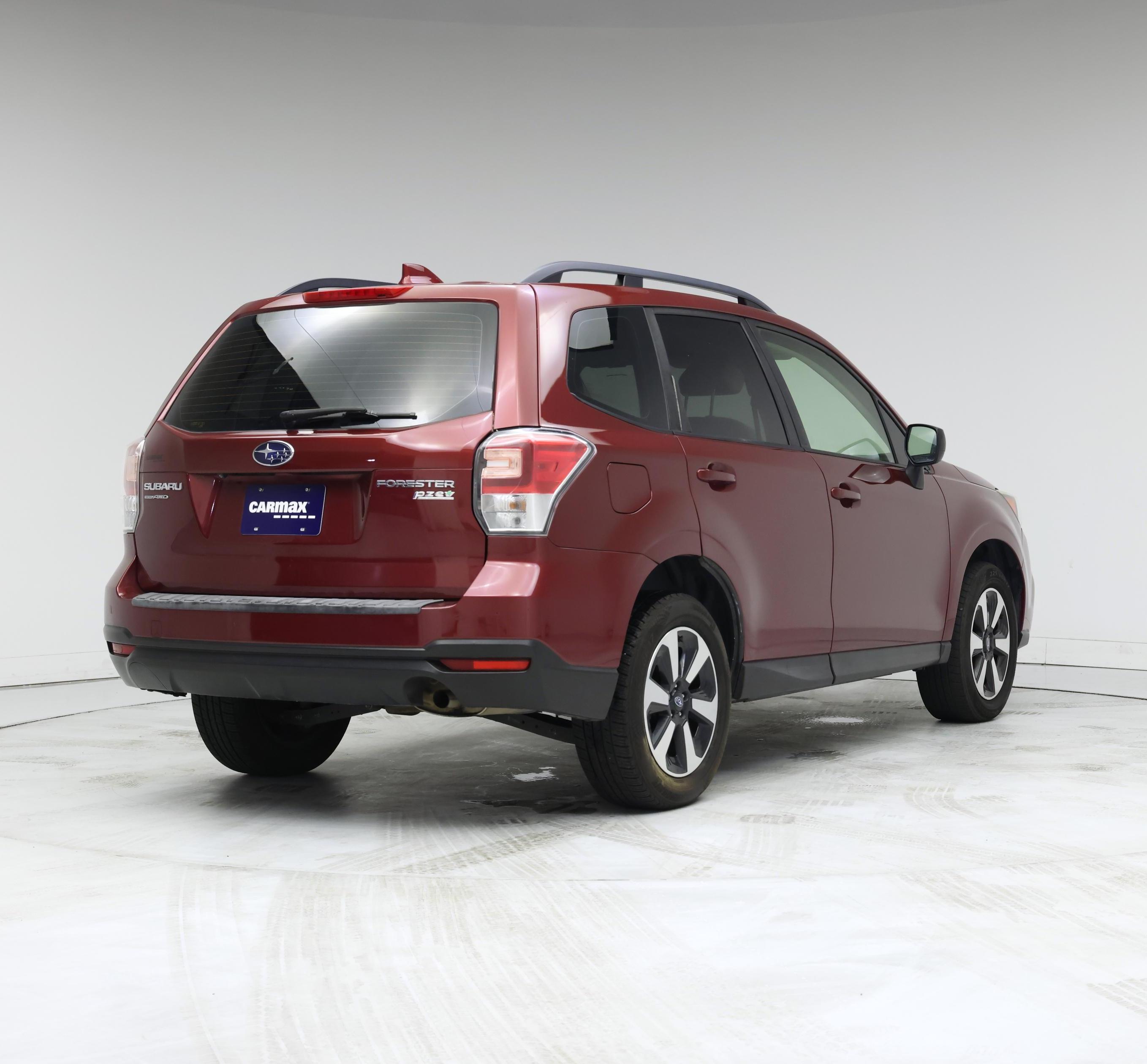 Thumbnail: 2017 Subaru Forester - 8